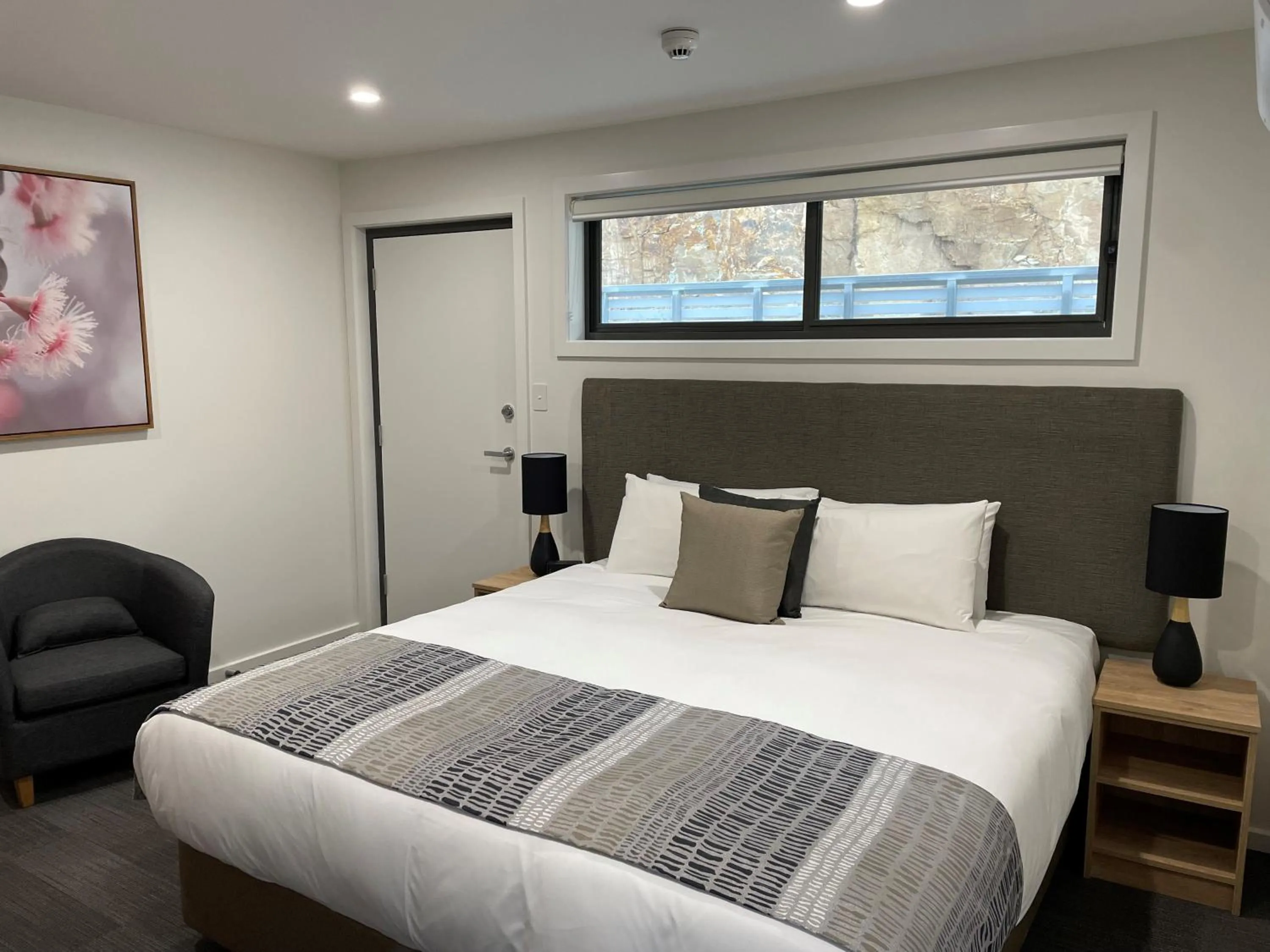 Bed in Risdon Brook Hotel