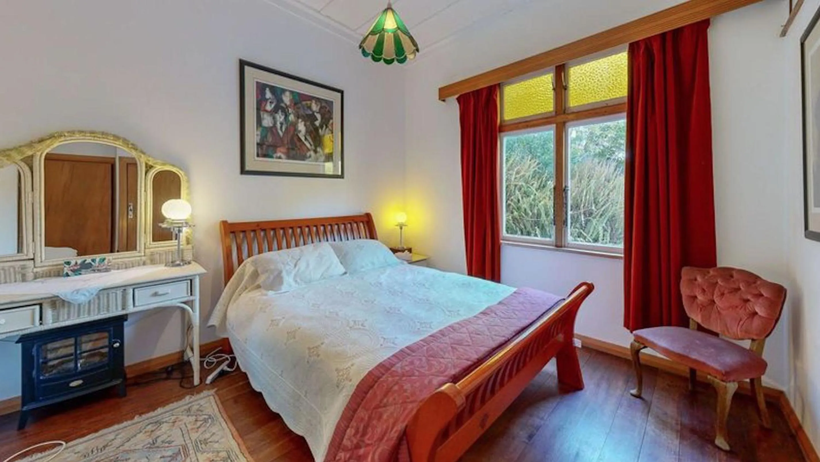 Bedroom, Bed in Bluff Hill Lighthouse B&B