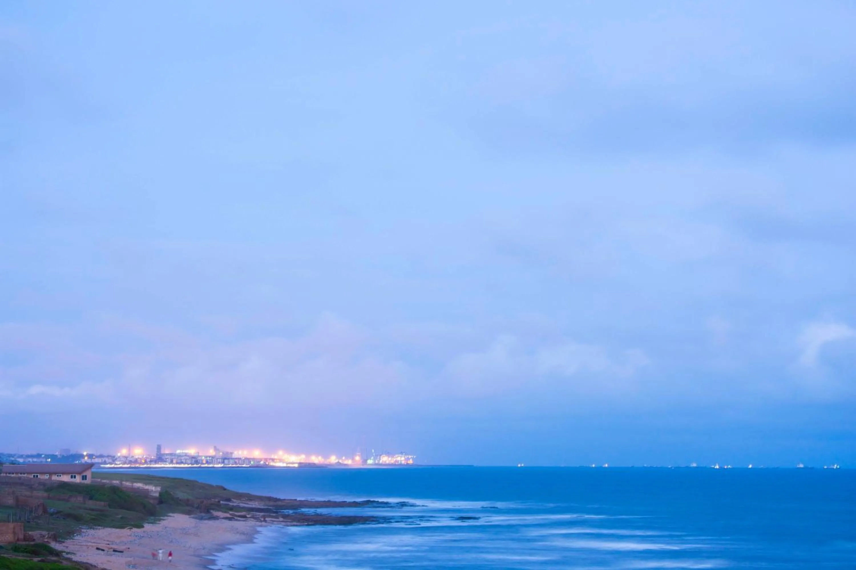 Beach in Best Western Plus Accra Beach Hotel