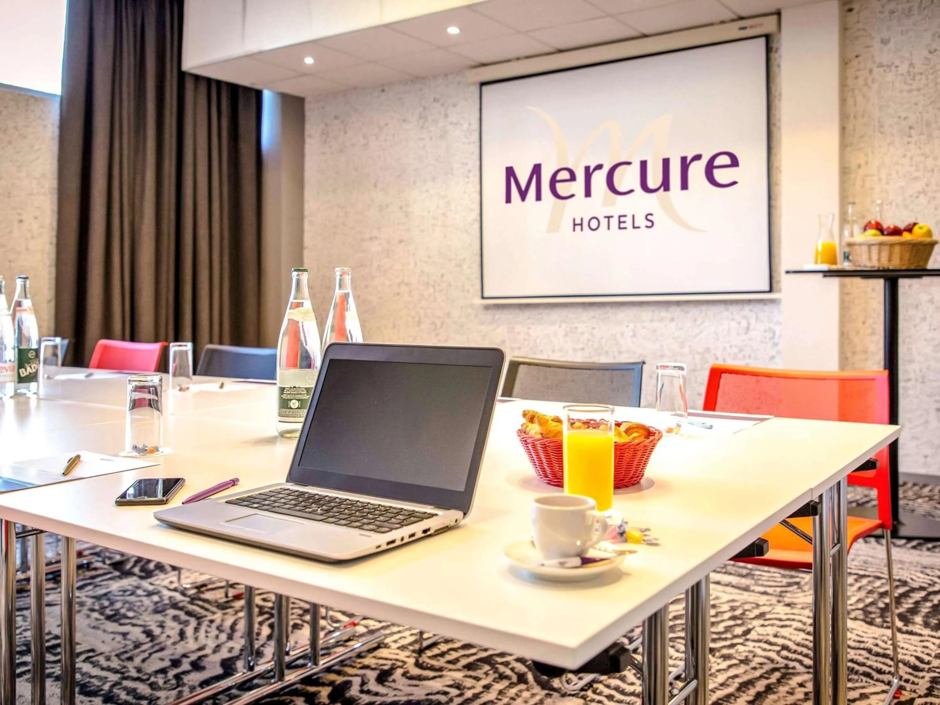 On site in Mercure Cavaillon