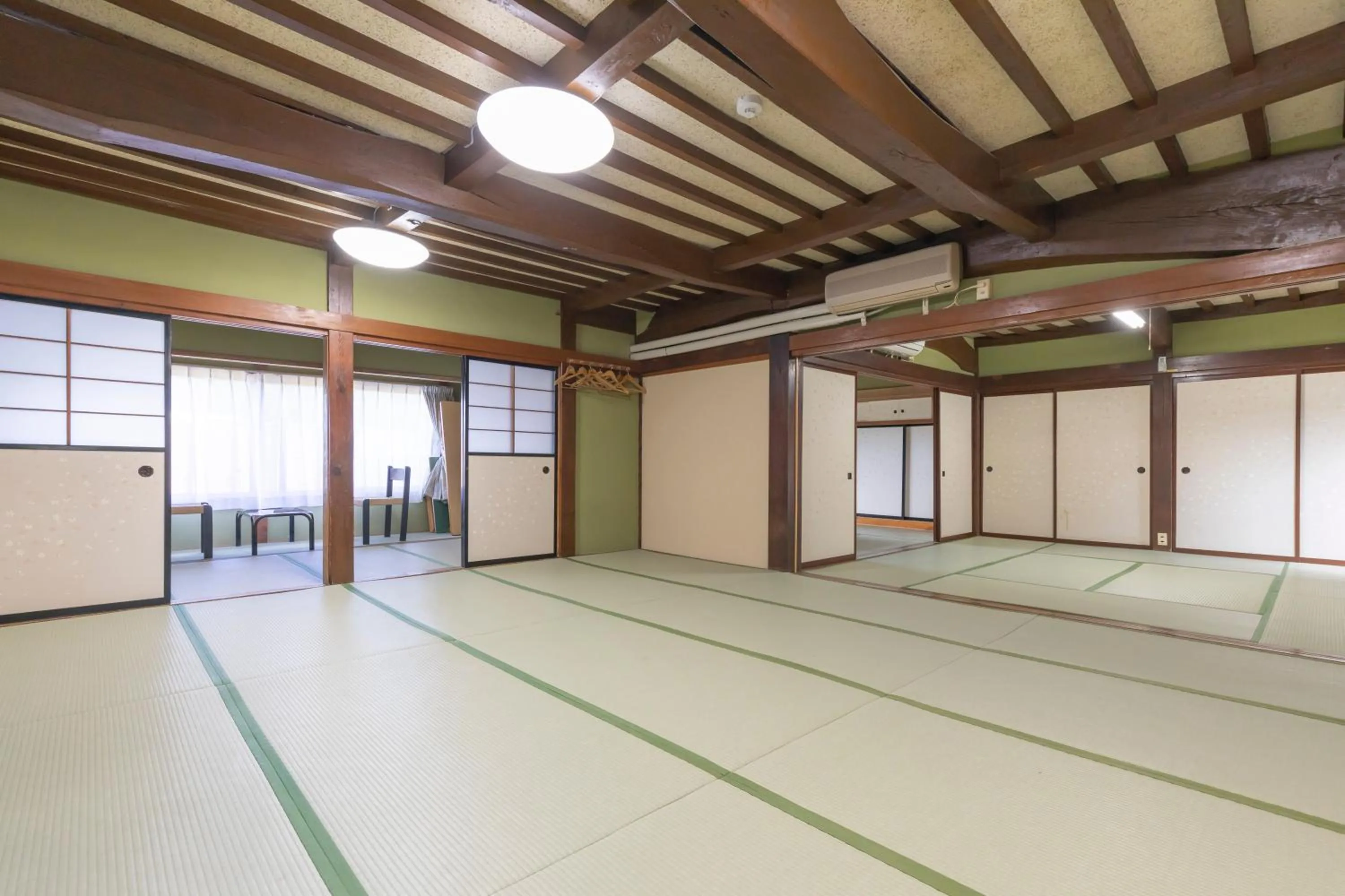 Photo of the whole room in Hanamizuki
