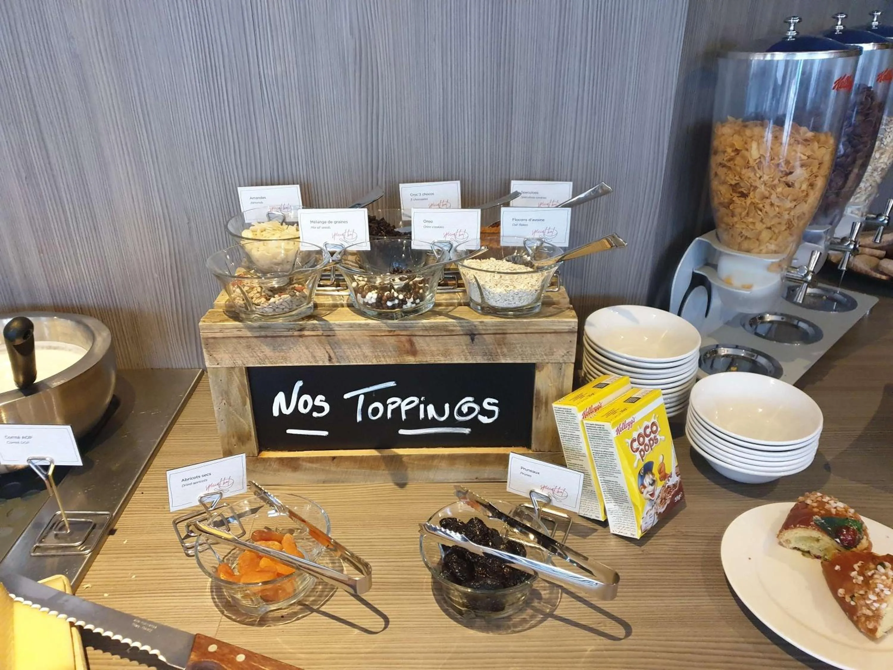 Restaurant/places to eat in ibis Styles Arles Palais des Congrès