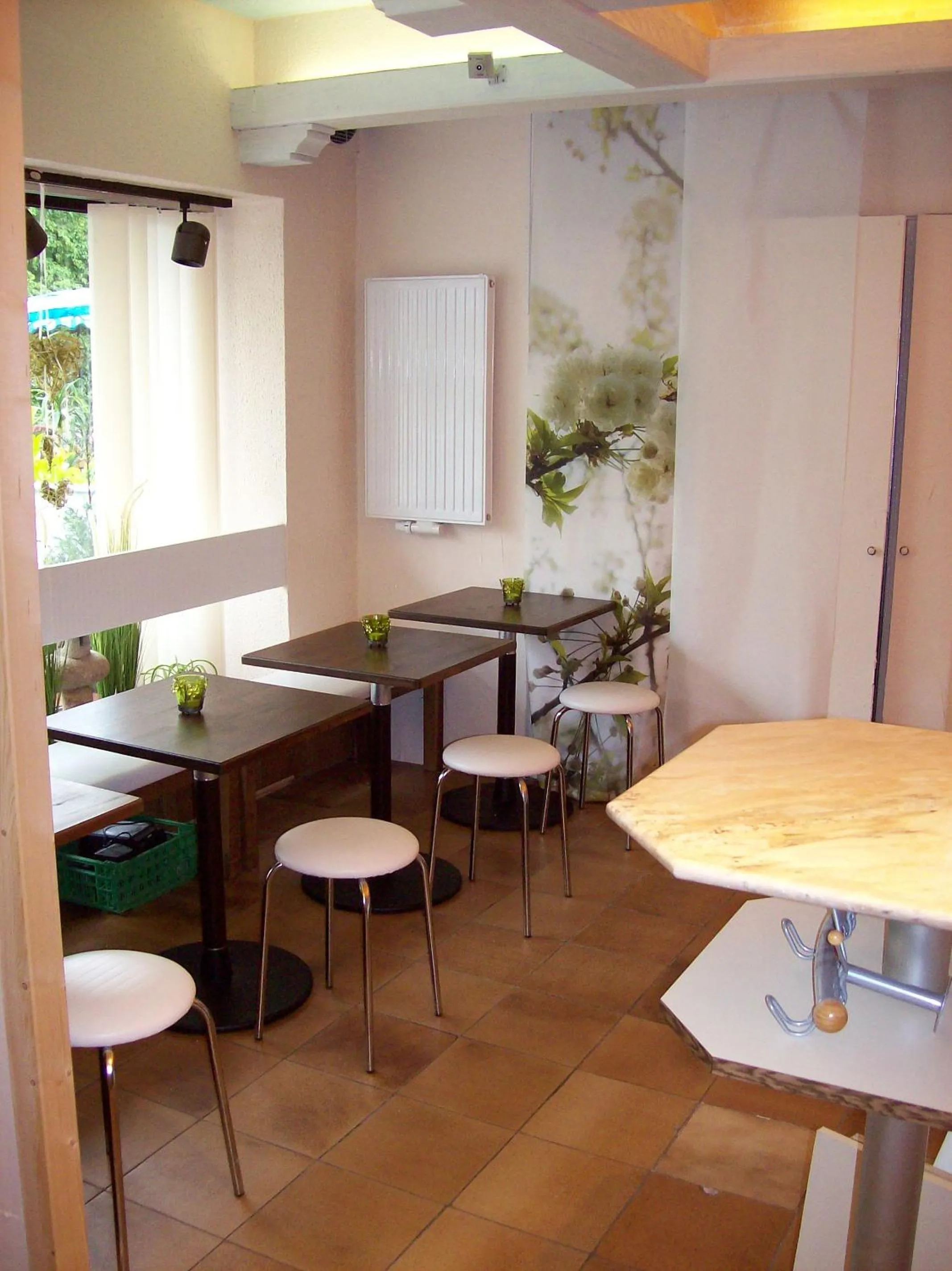 Restaurant/places to eat in ApartmentHotel Vollumen