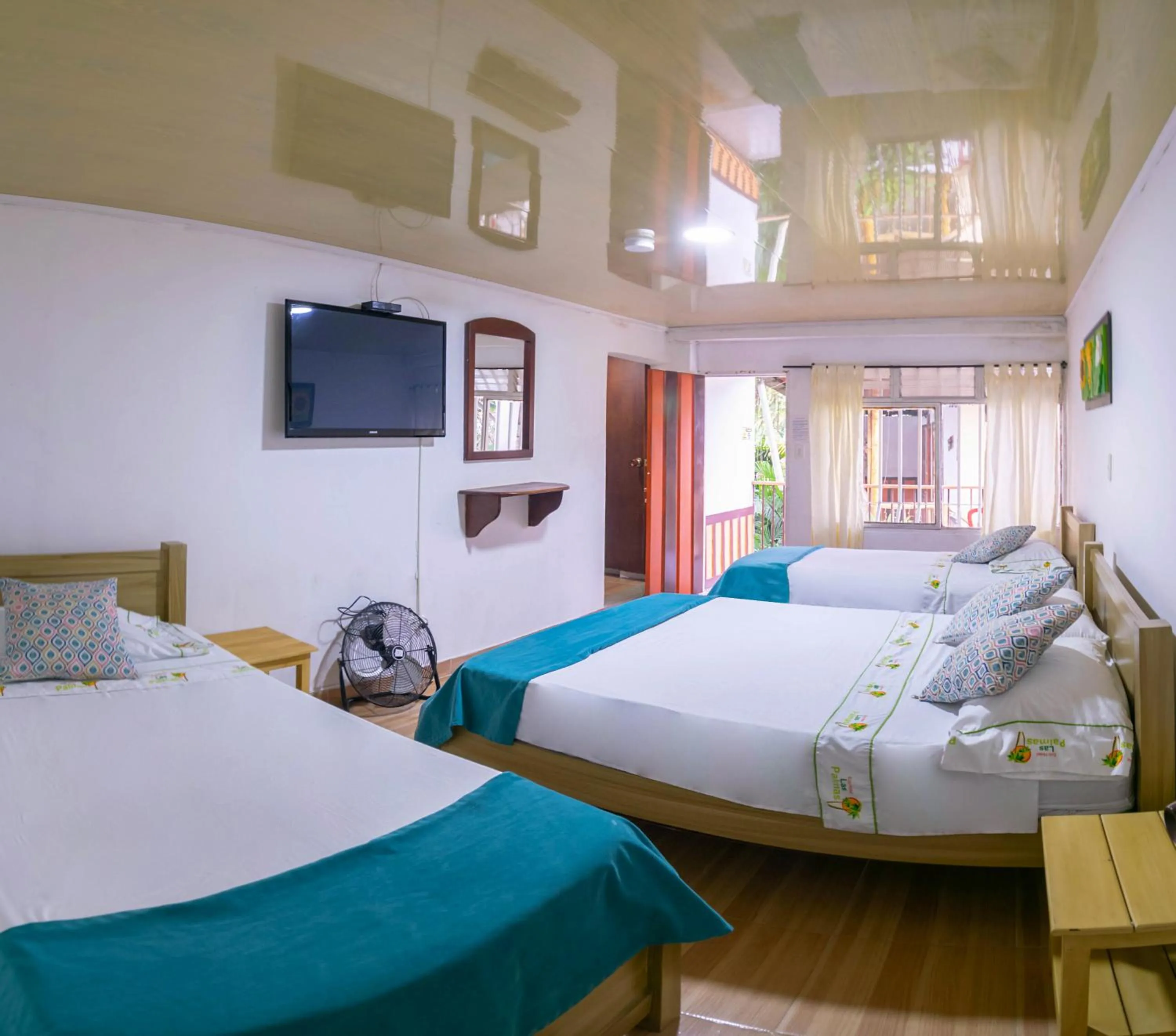 Photo of the whole room, Bed in Eco Hotel las Palmas