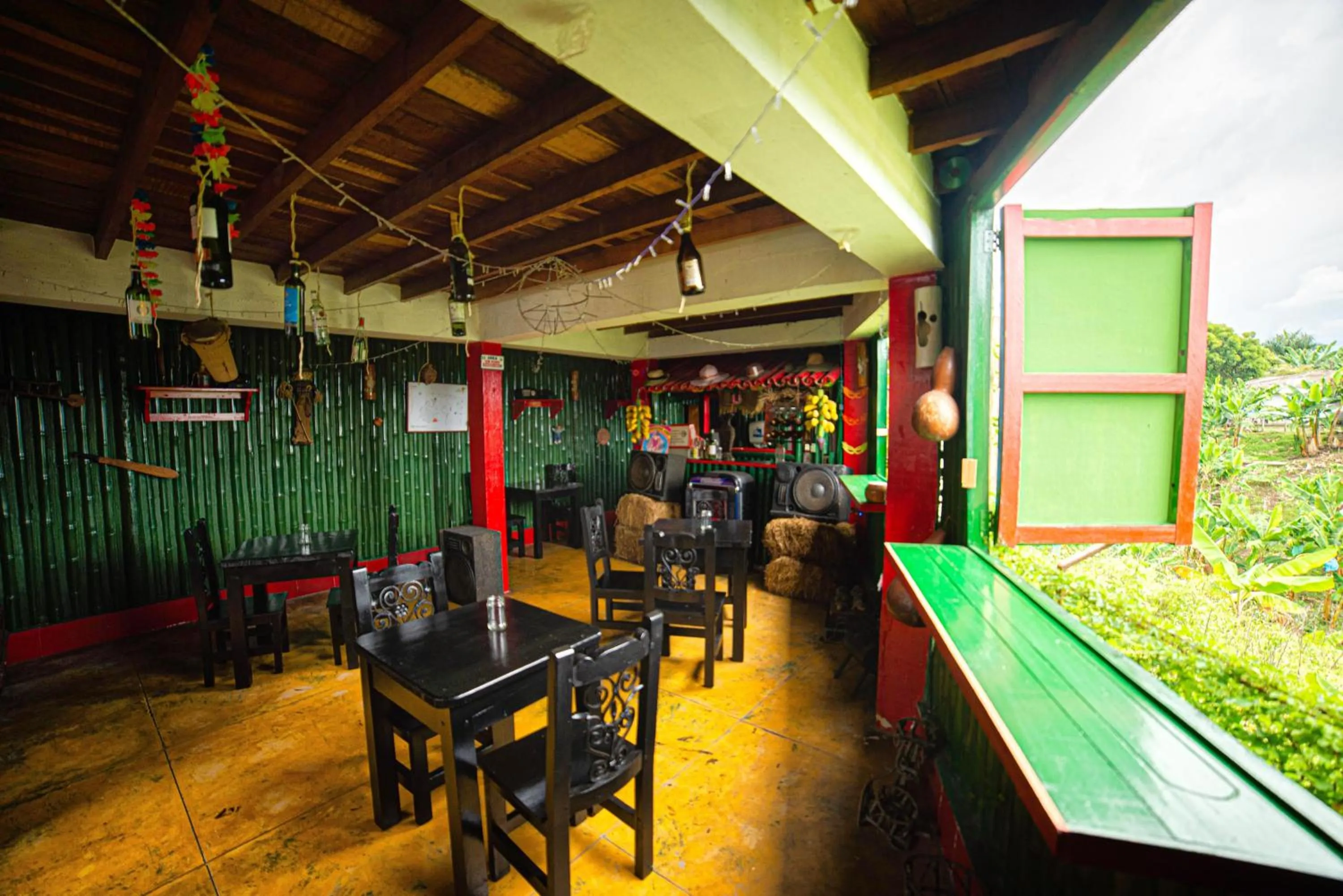 Evening entertainment in Eco Hotel las Palmas