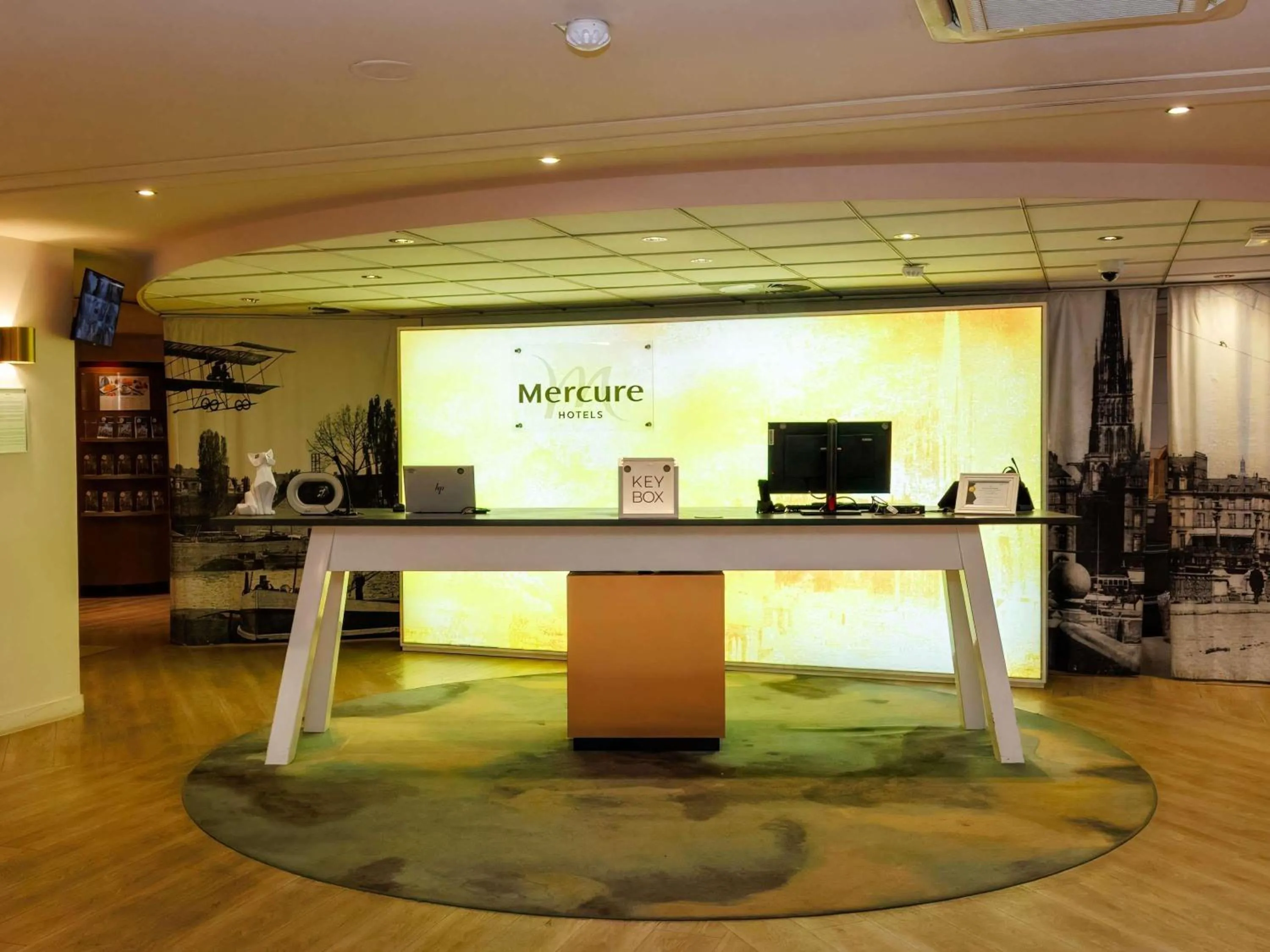 Property building in Mercure Rouen Centre Cathédrale