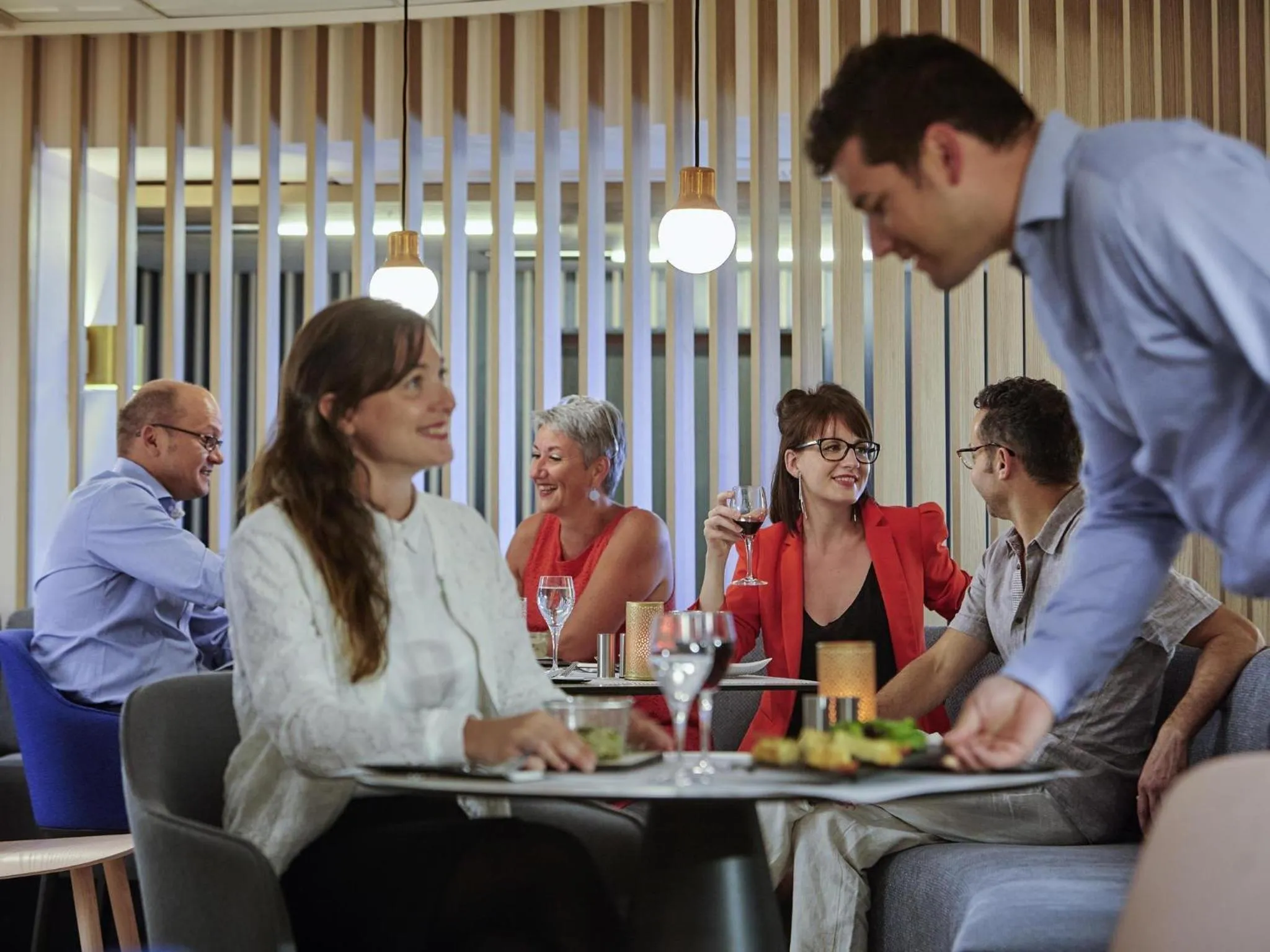 Restaurant/places to eat in Mercure Rouen Centre Cathédrale