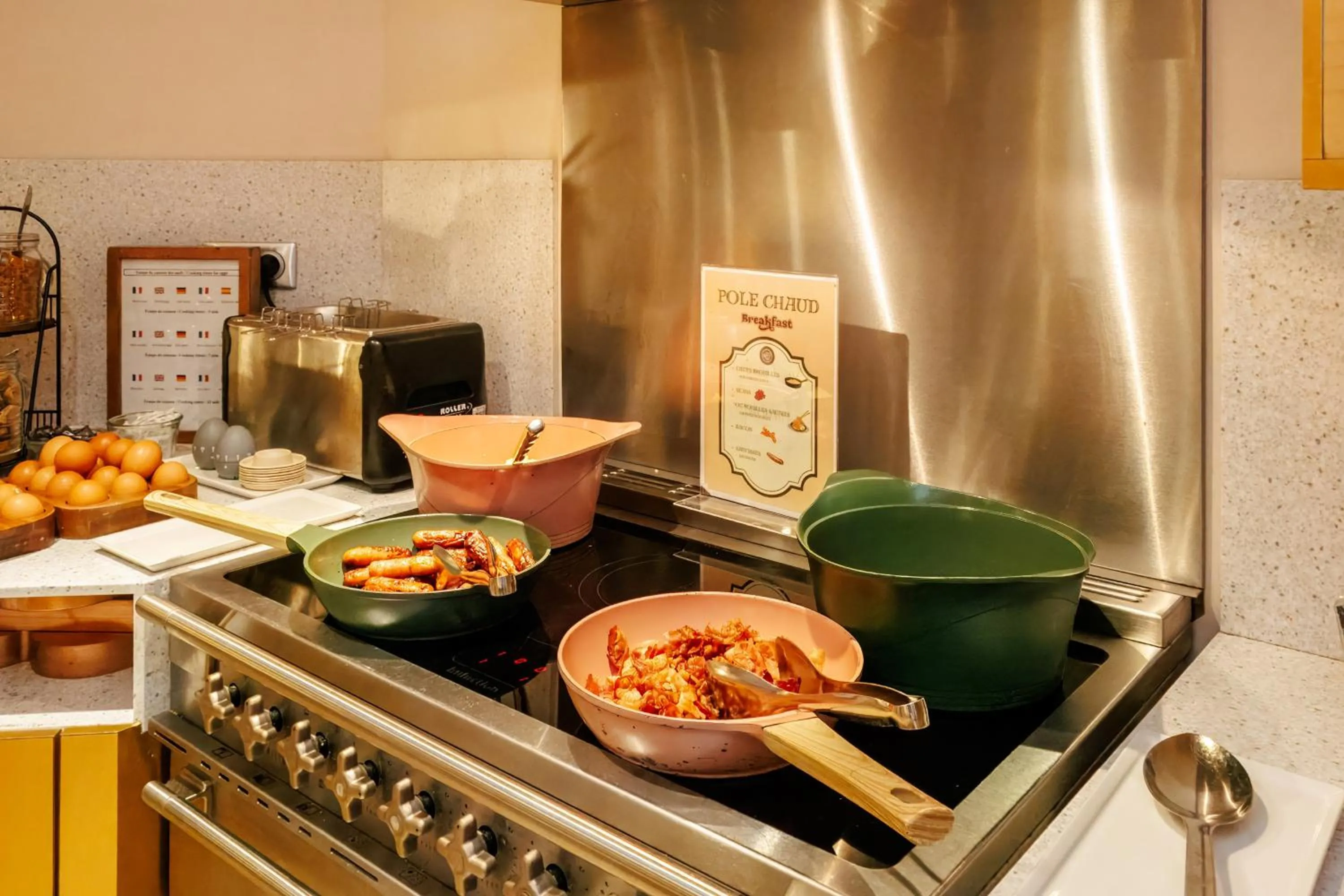 Breakfast in Mercure Rouen Centre Cathédrale