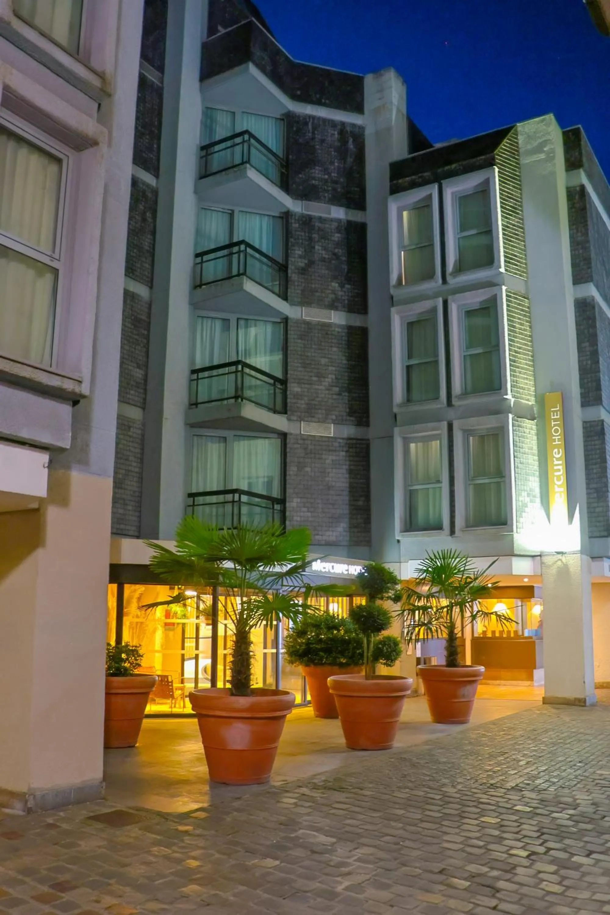 Property building in Mercure Rouen Centre Cathédrale