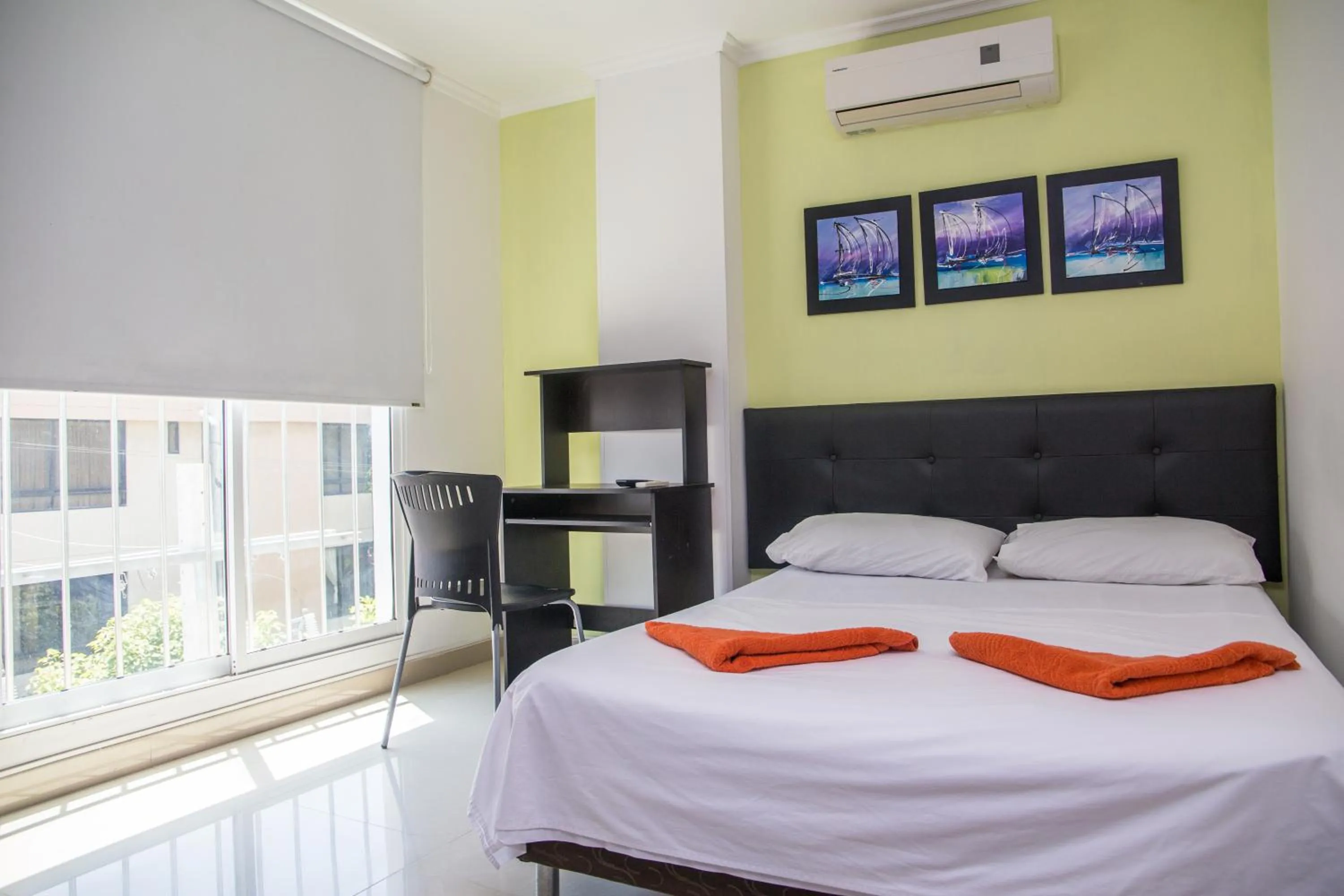 Bed in Hotel Rodadero Real