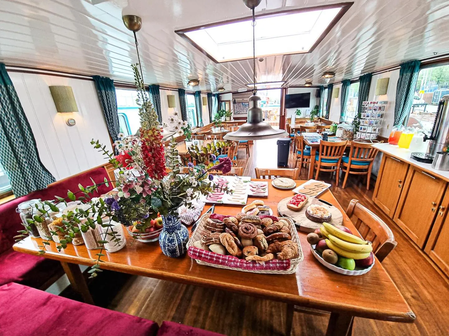 Amsterdam Hotelboat