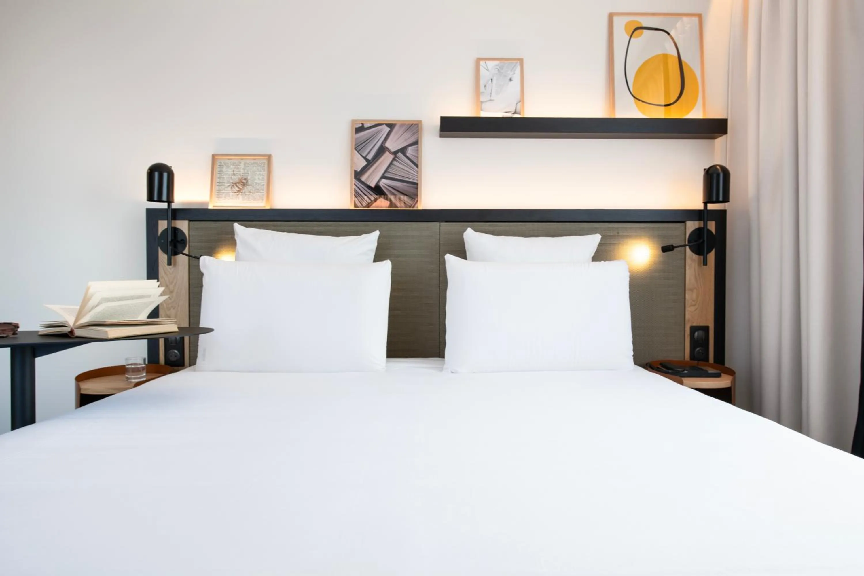 Bedroom, Bed in Mercure Paris Bercy Bibliothèque