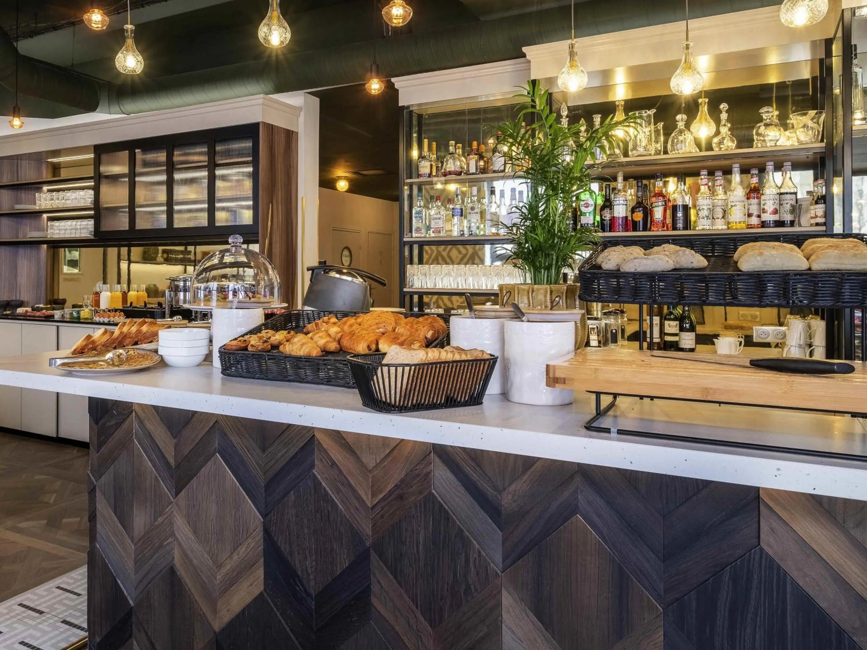 Breakfast in Mercure Paris Bercy Bibliothèque