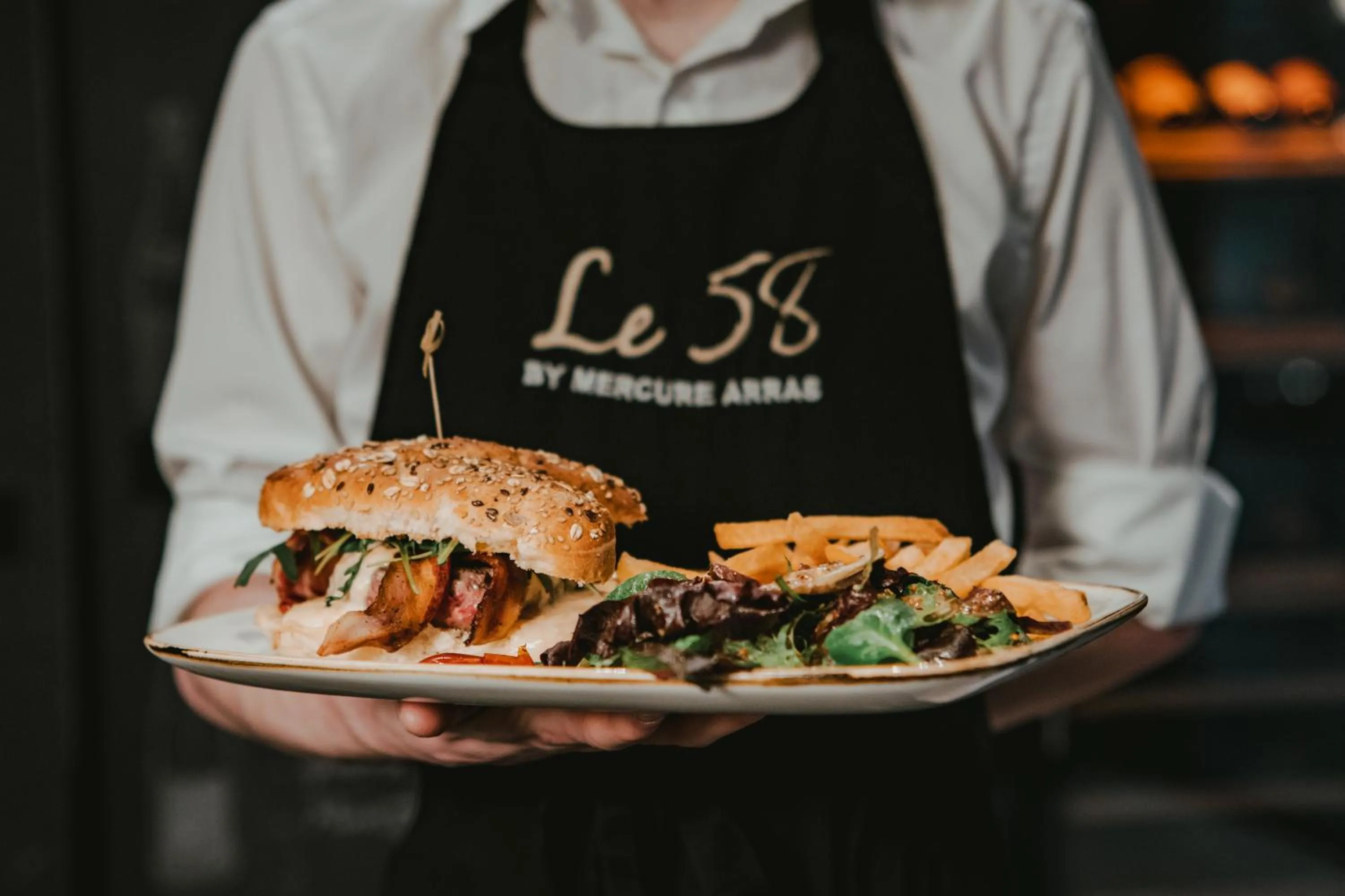 Restaurant/places to eat in Mercure Arras Centre Gare