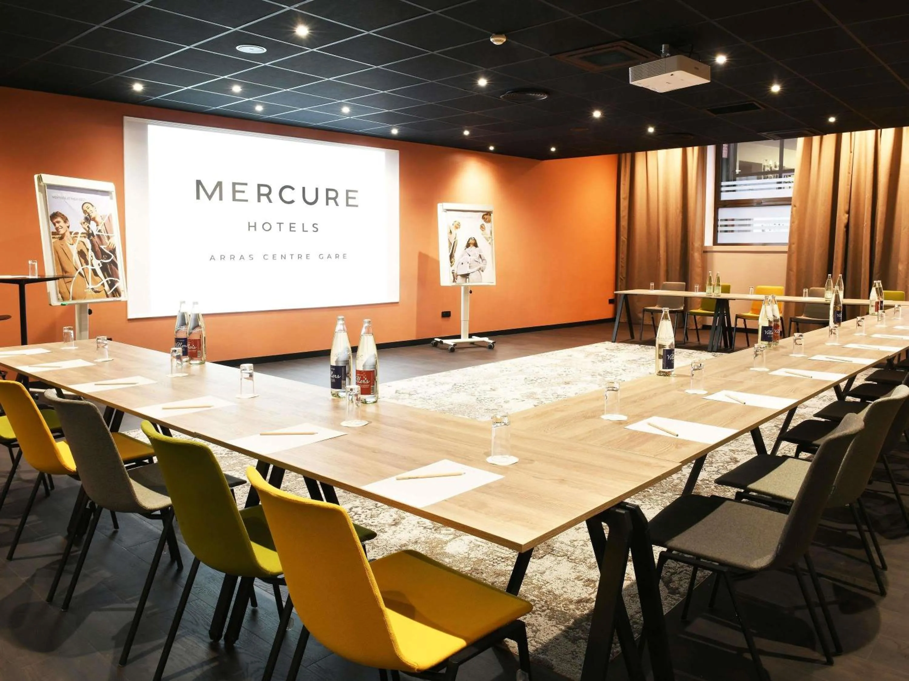 Meeting/conference room in Mercure Arras Centre Gare