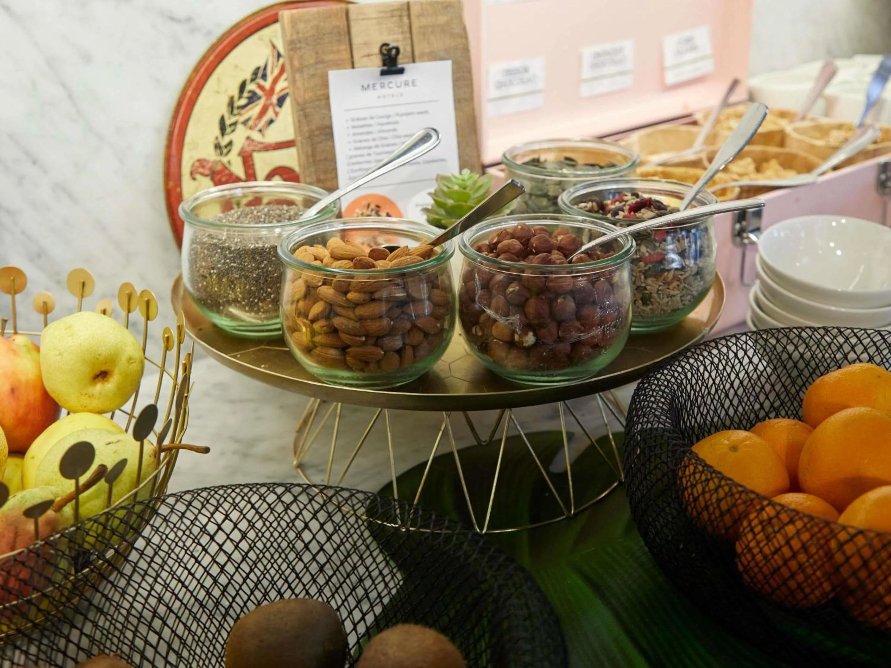 Breakfast in Mercure Arras Centre Gare