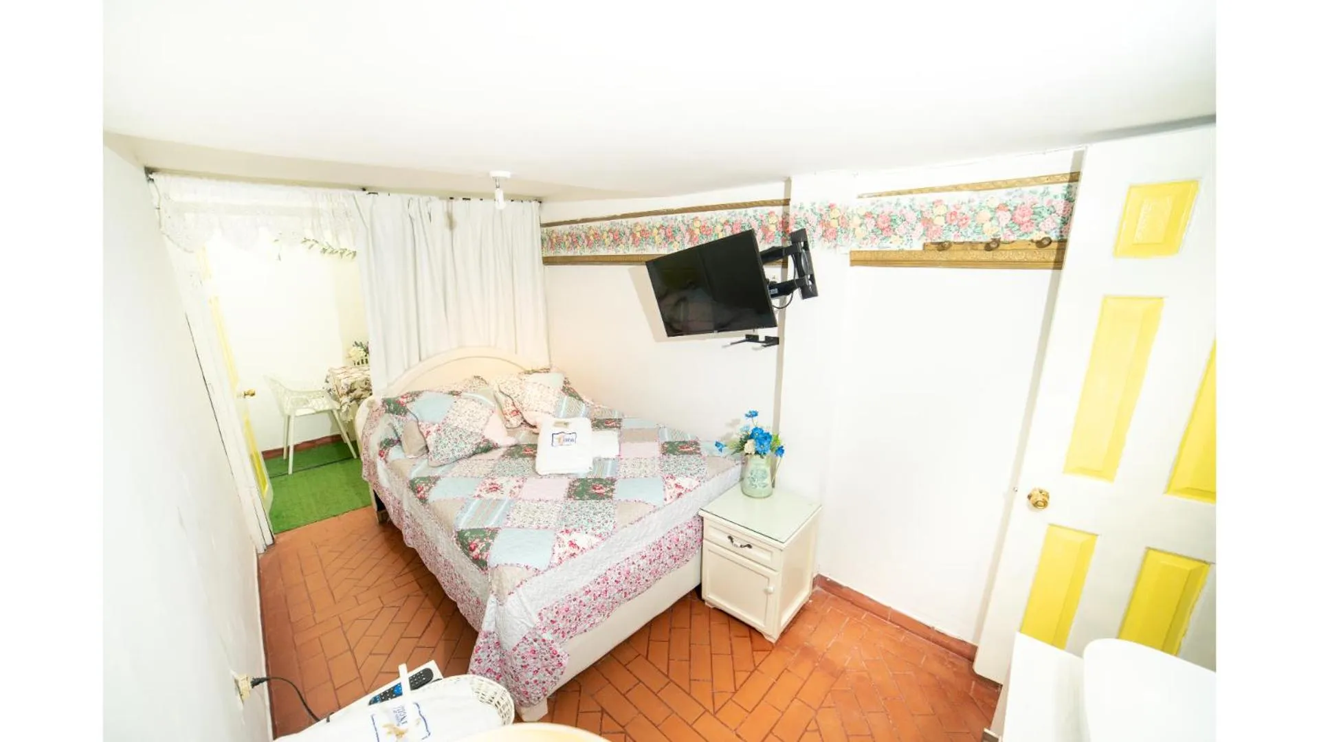 Bed in Posada del Angel