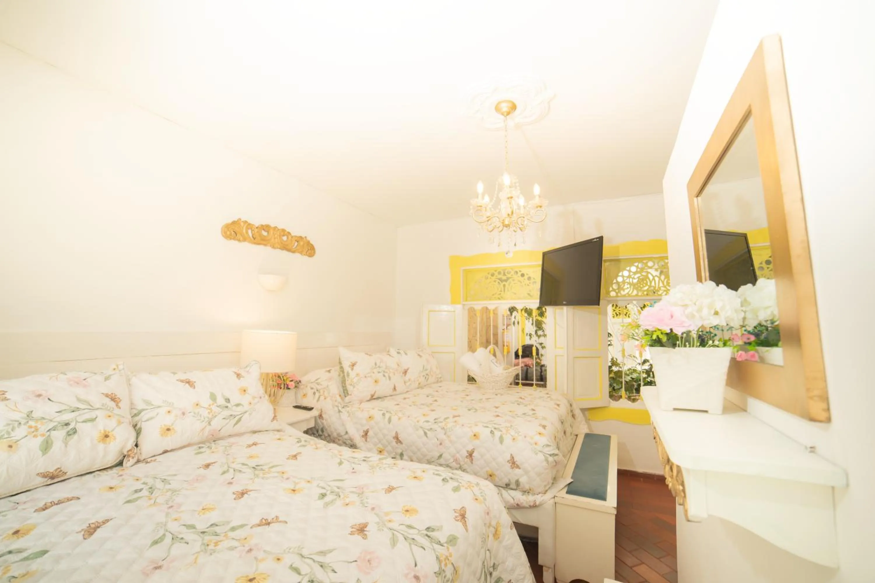 Bed in Posada del Angel