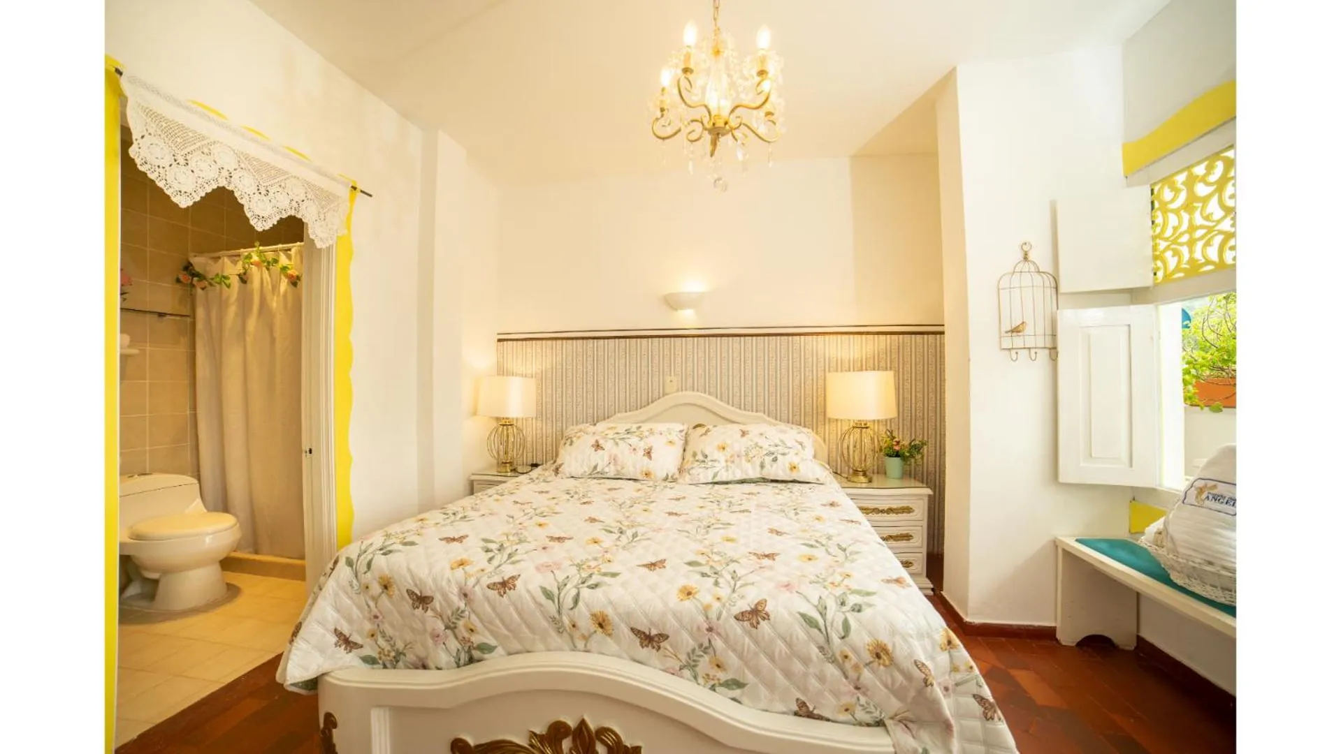 Bed in Posada del Angel