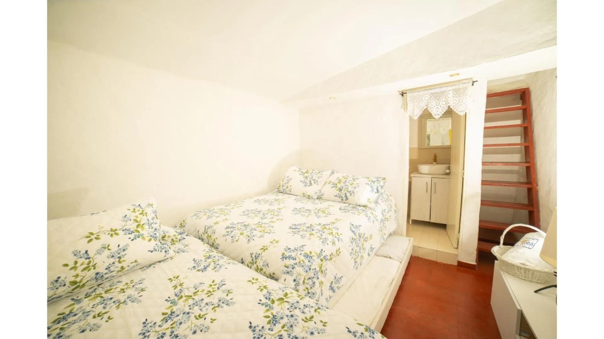 Bed in Posada del Angel