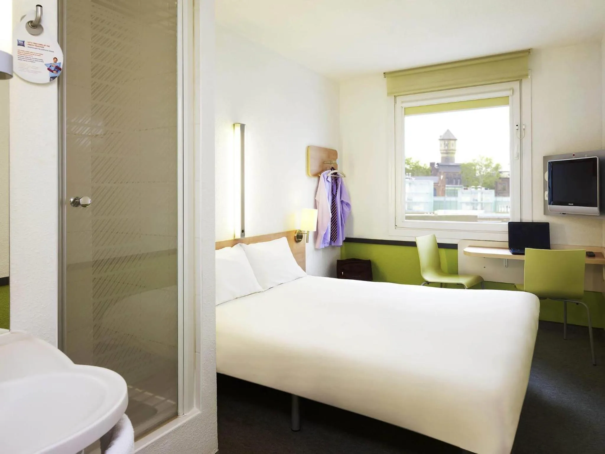 Bedroom, Bed in ibis budget Katowice Centrum