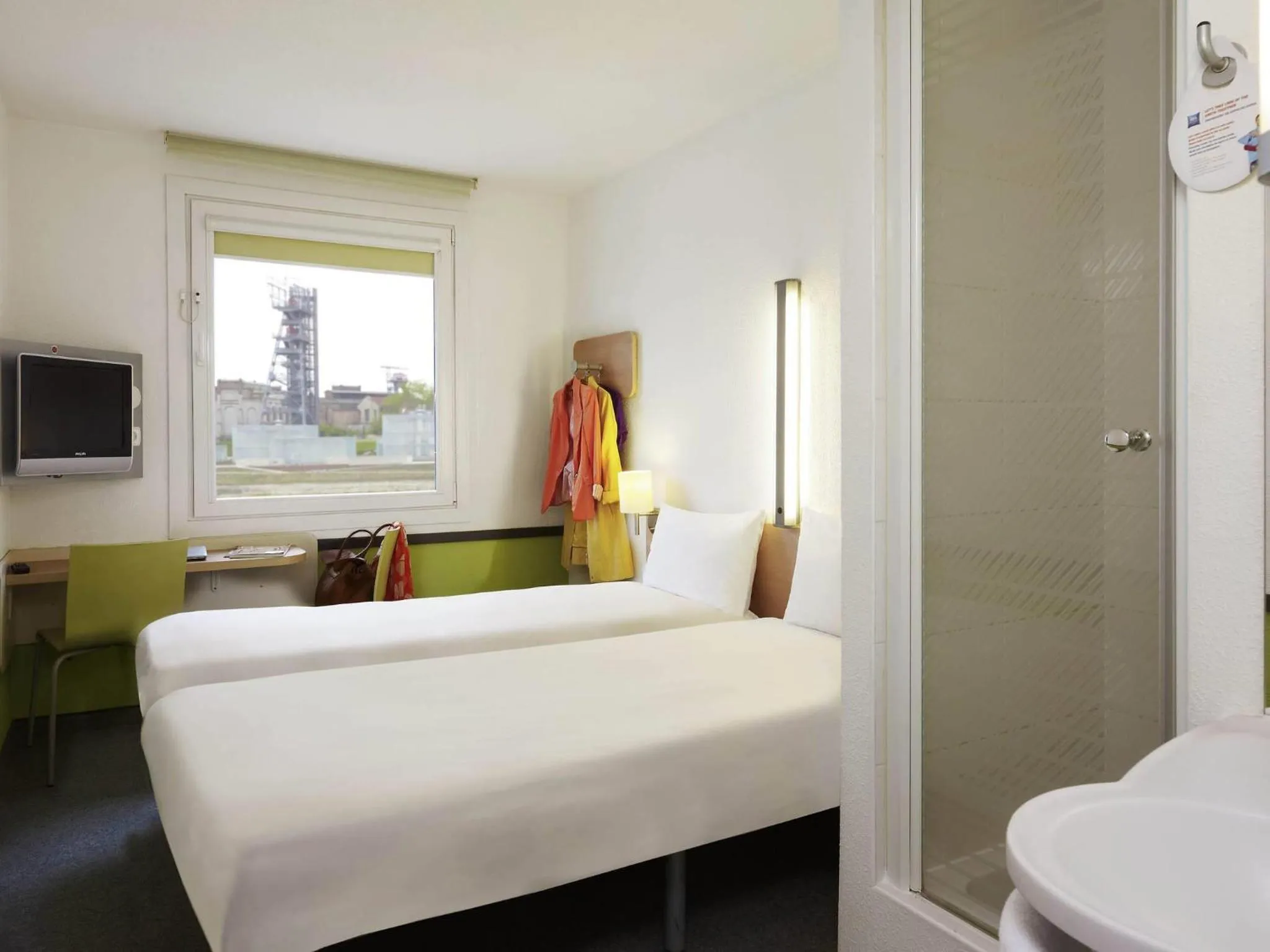 Bedroom, Bed in ibis budget Katowice Centrum