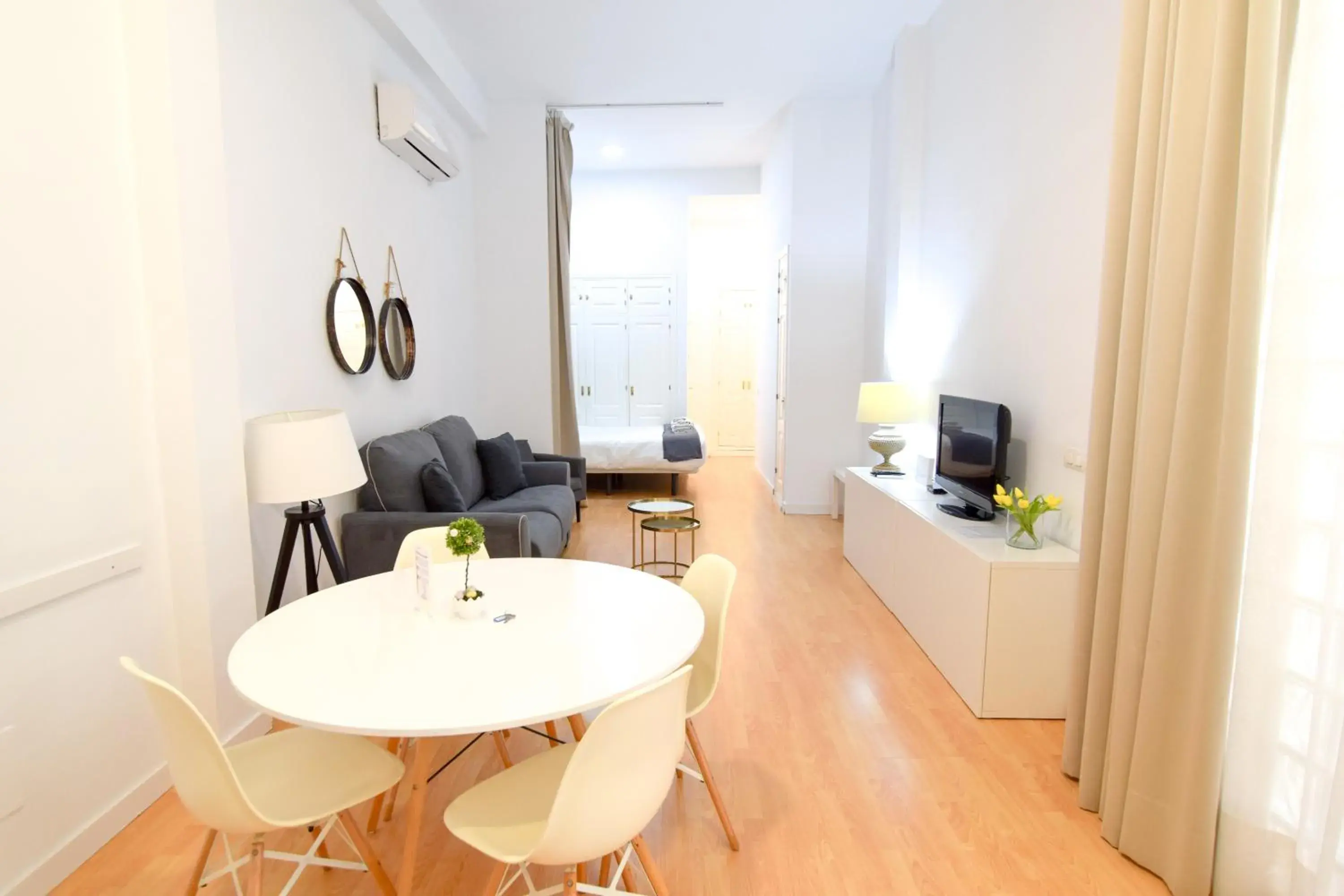 Letmalaga Souviron Studio Letmalaga Souviron Studio