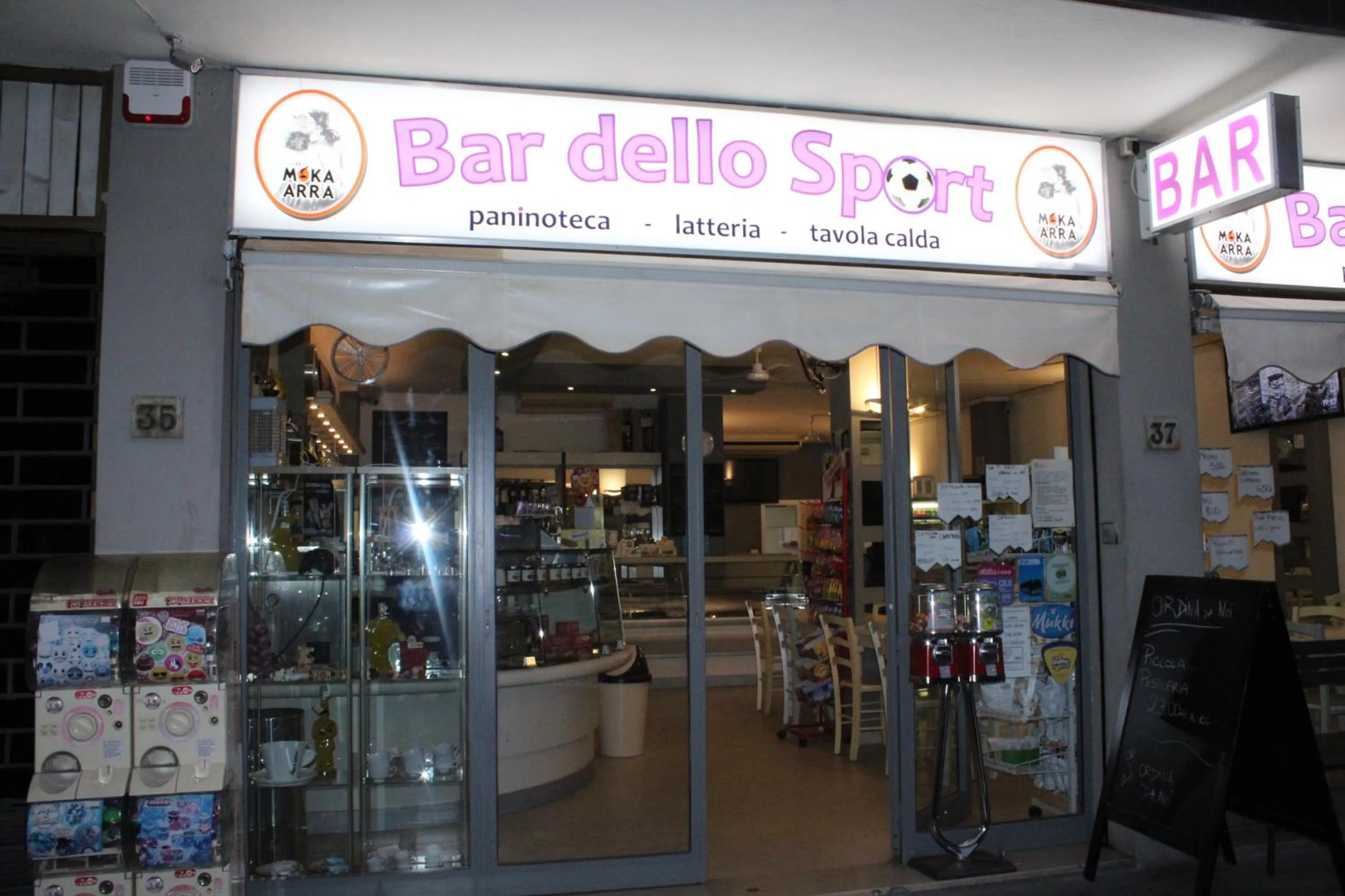 Restaurant/places to eat in Residenza Leone