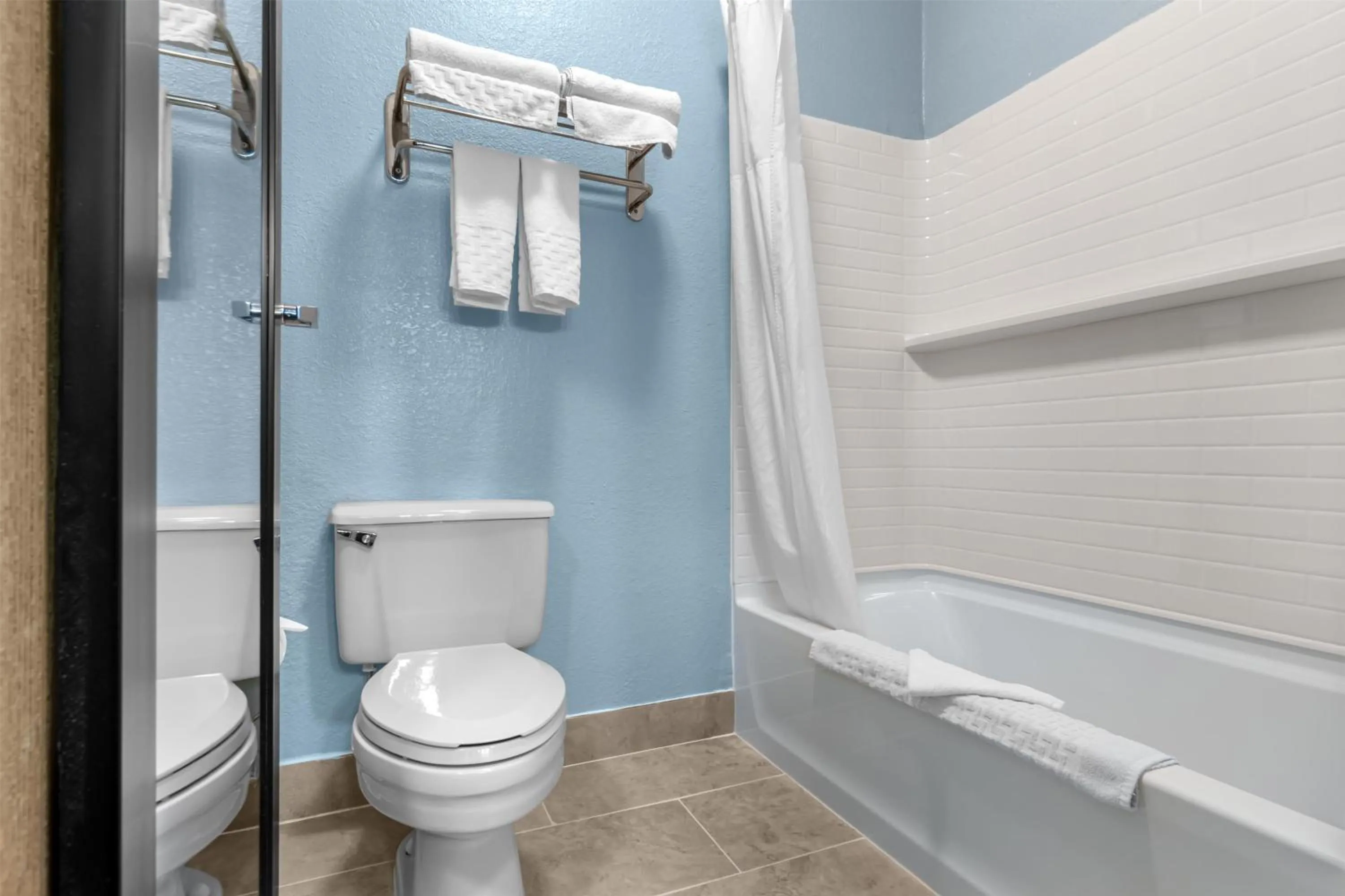 Bathroom in Best Western Teal Lake Inn