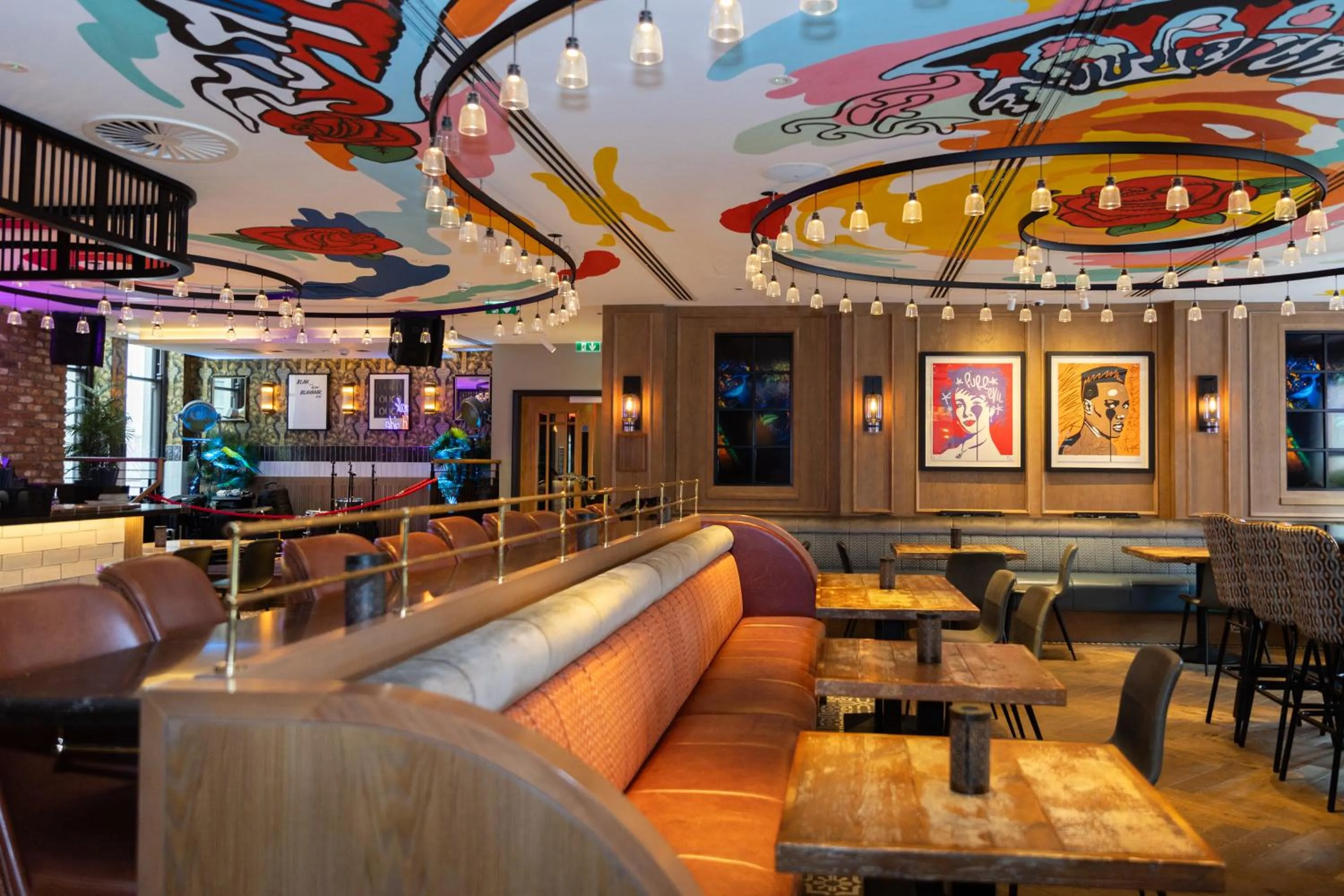 Lounge or bar in NYX Hotel Dublin Christchurch