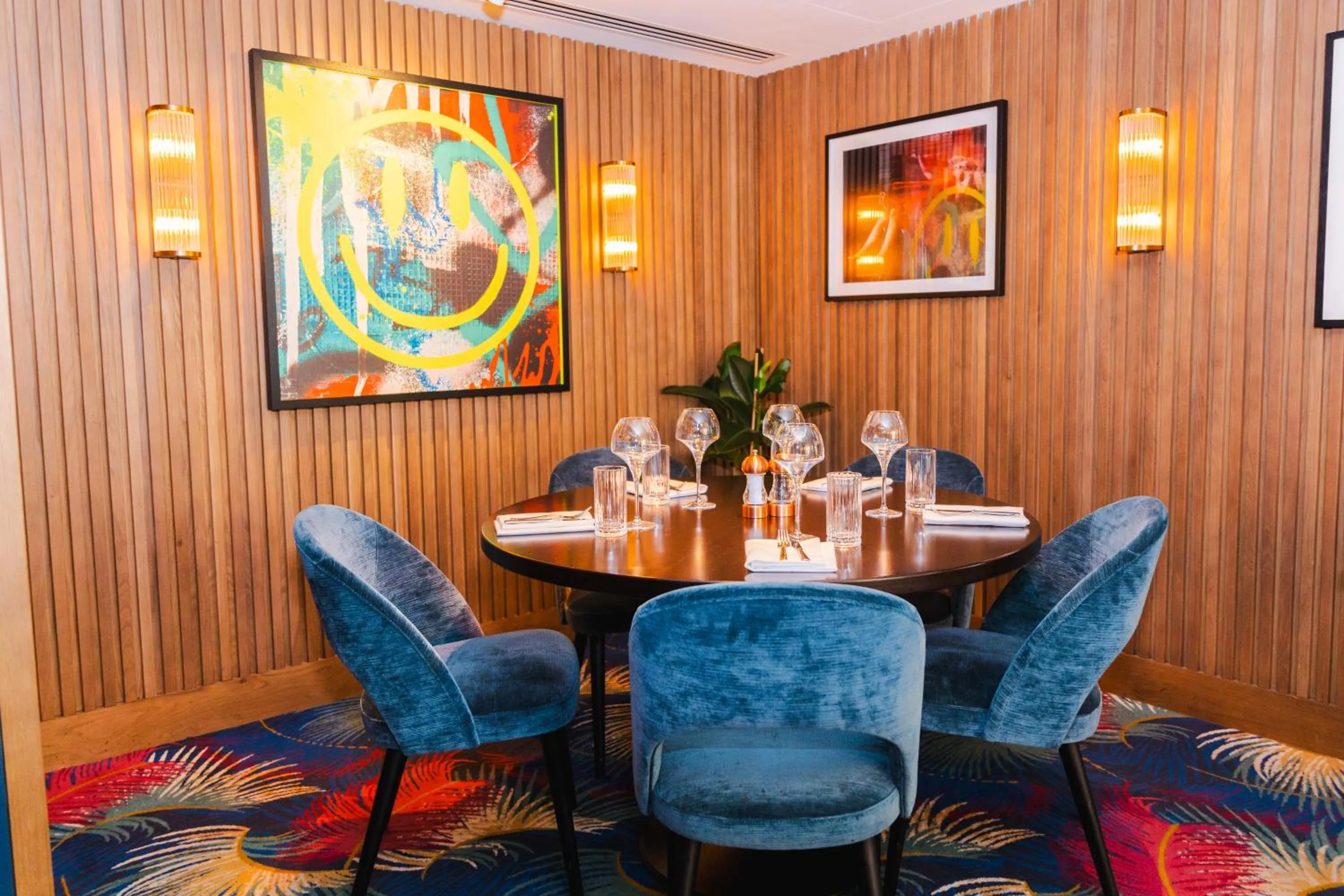 Dining area in NYX Hotel Dublin Christchurch