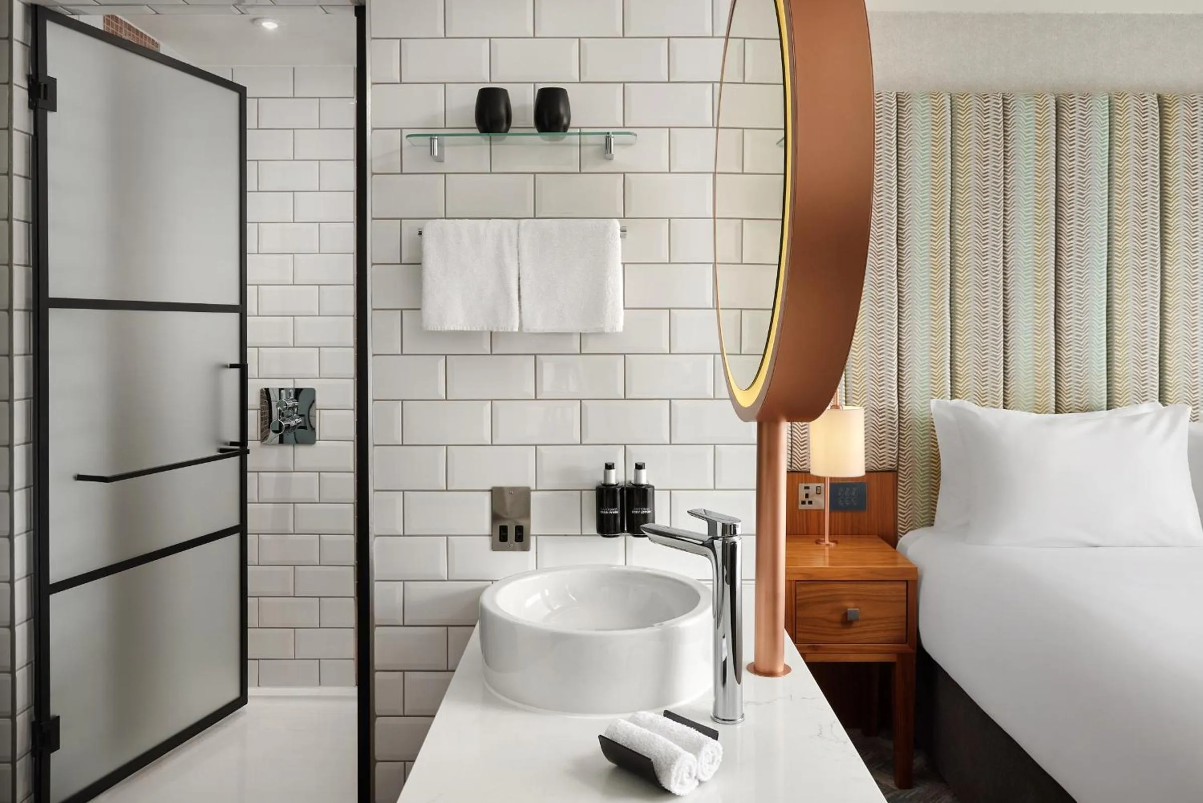 Bedroom, Bed in NYX Hotel Dublin Christchurch