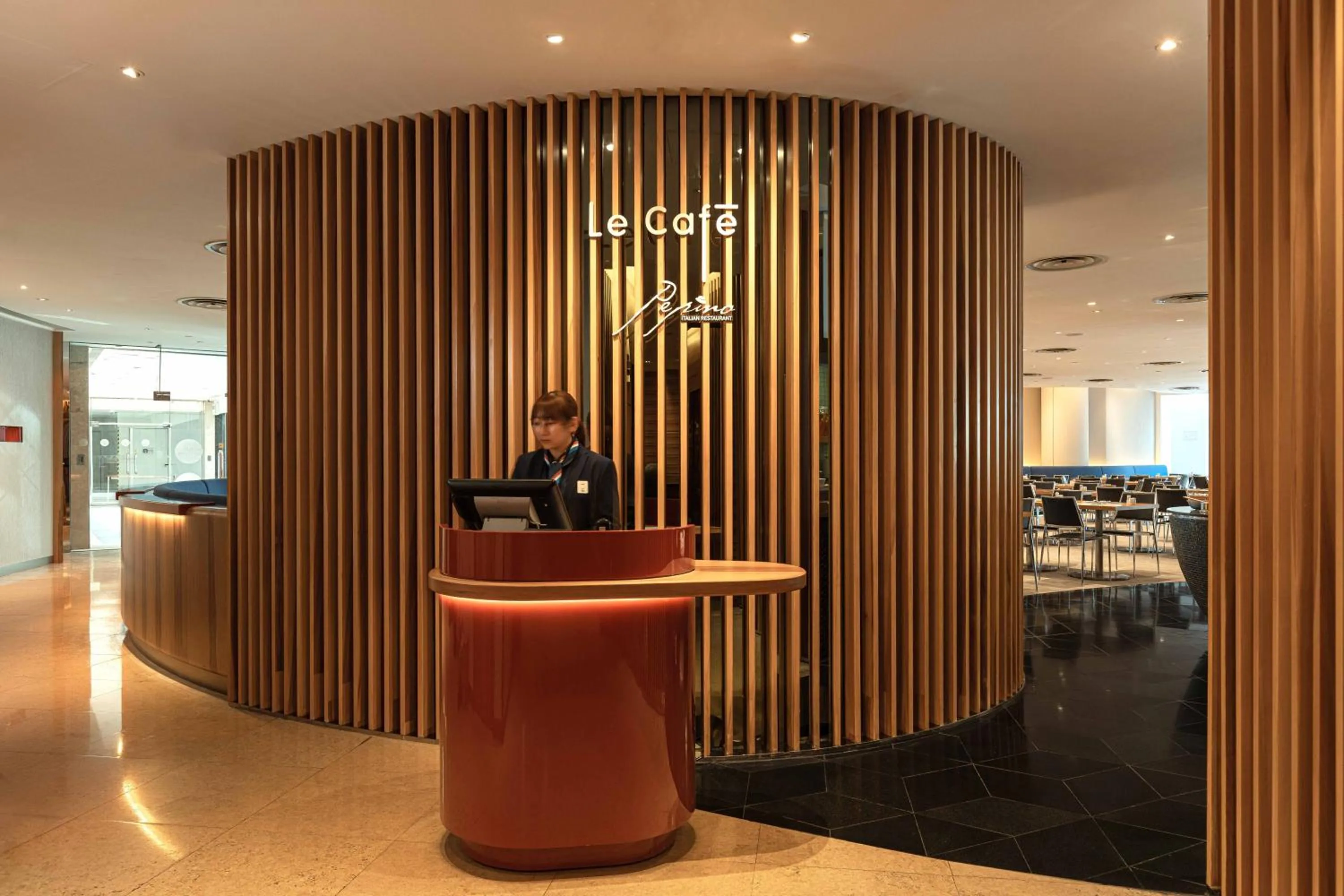 Restaurant/places to eat in Novotel Century Hong Kong