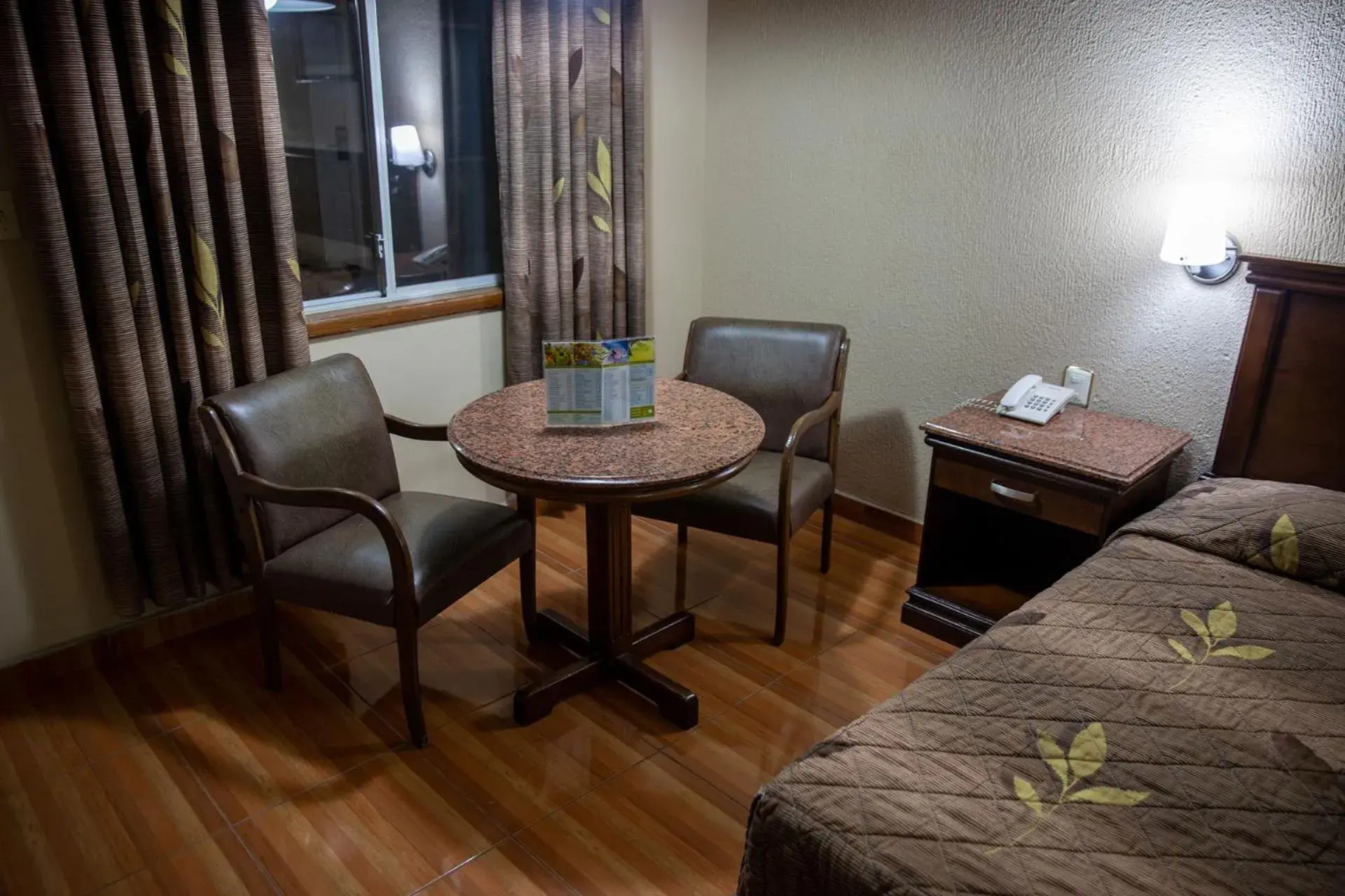 Standard Single Room in Hotel San Martin Standard Single Room in Hotel San Martin