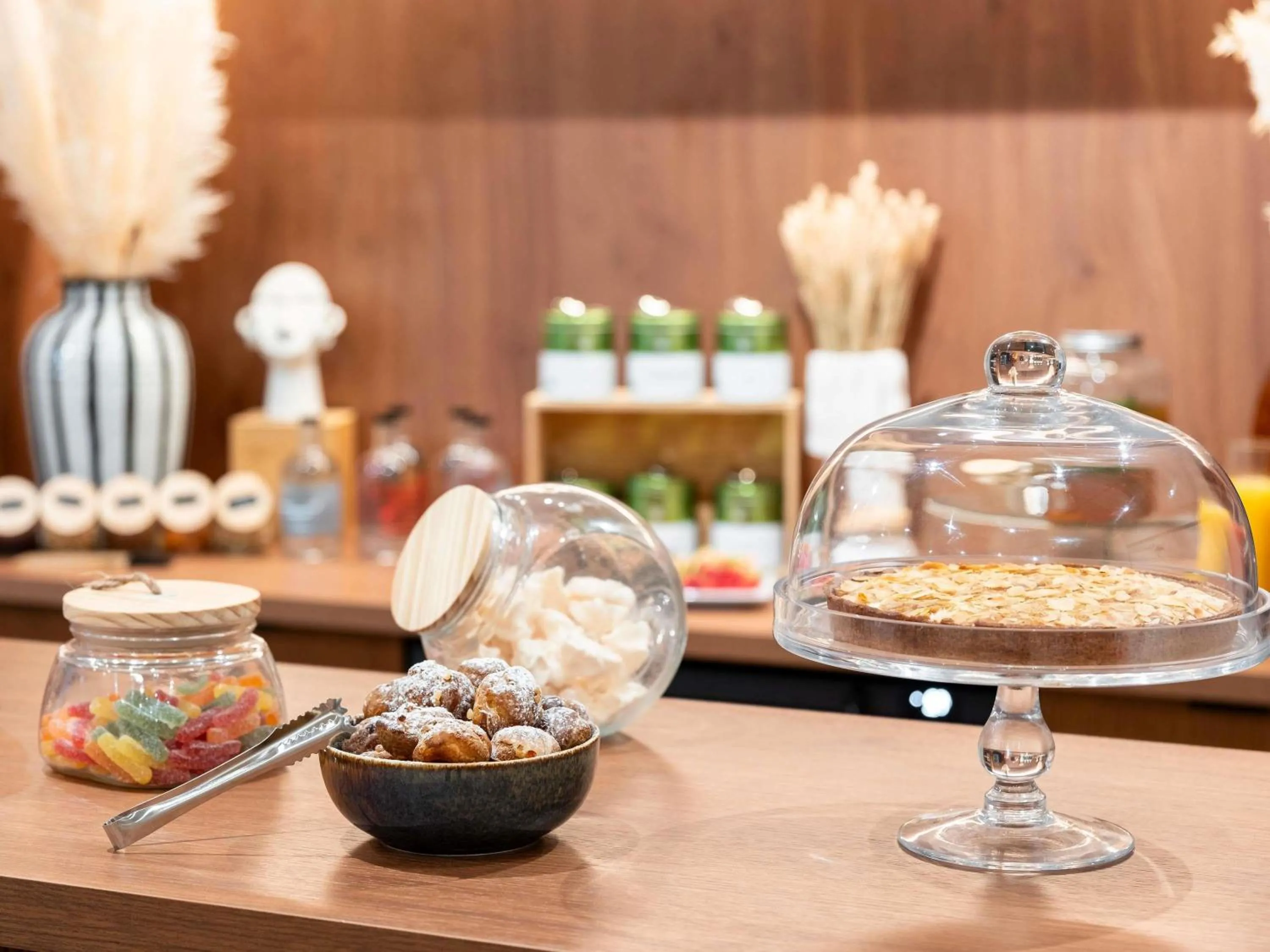 Meeting/conference room in Mercure Rouen Centre Champ de Mars