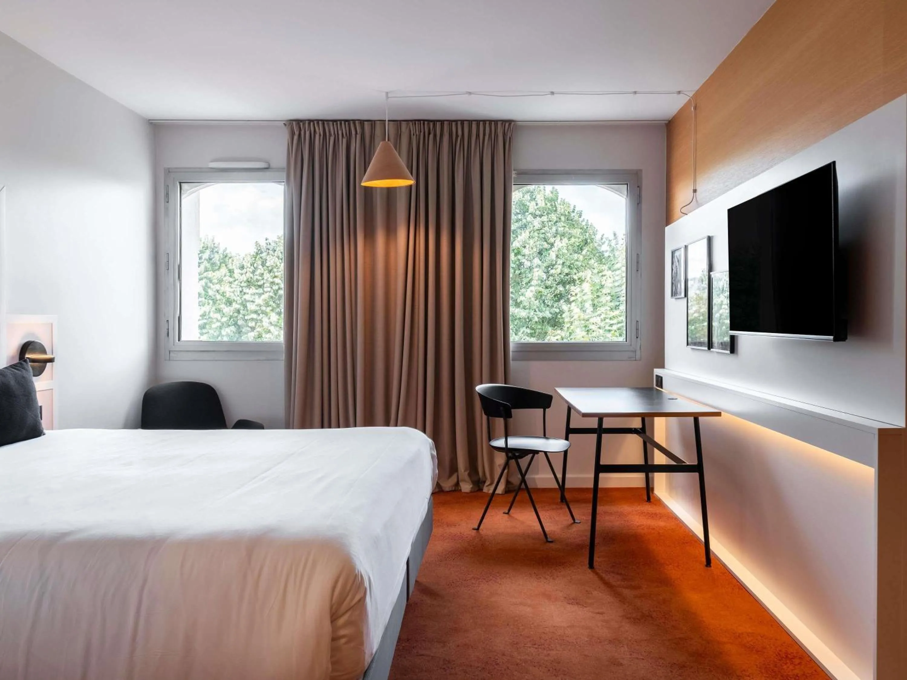 Bedroom, Bed in Mercure Rouen Centre Champ de Mars