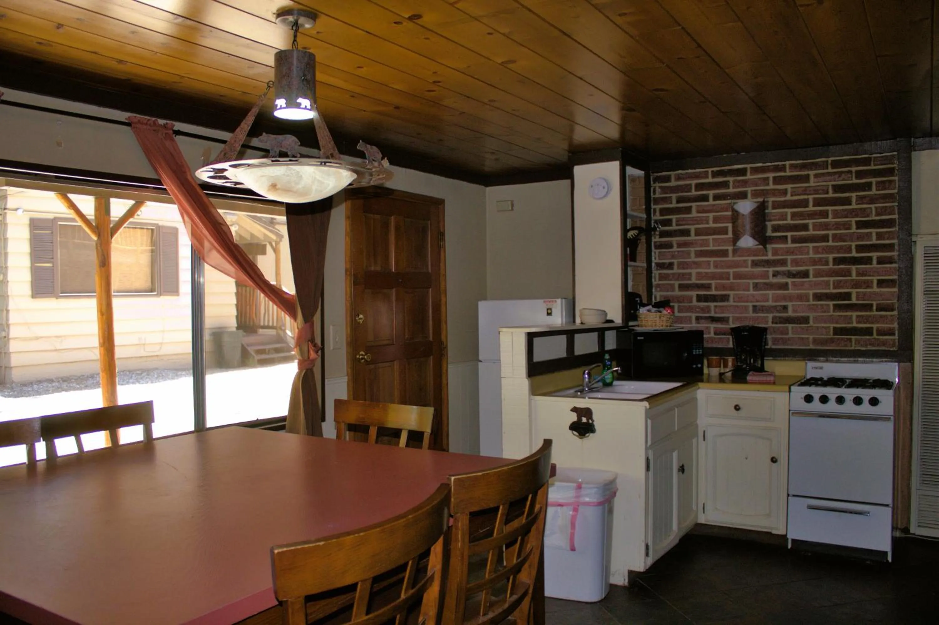 Kitchen or kitchenette in Goldmine Lodge