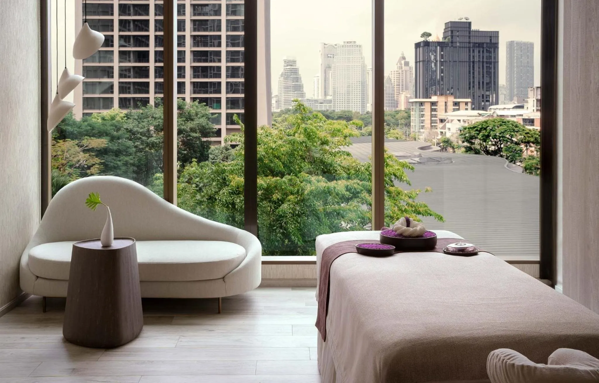 Spa and wellness centre/facilities, Bed in Kimpton Maa-Lai Bangkok by IHG