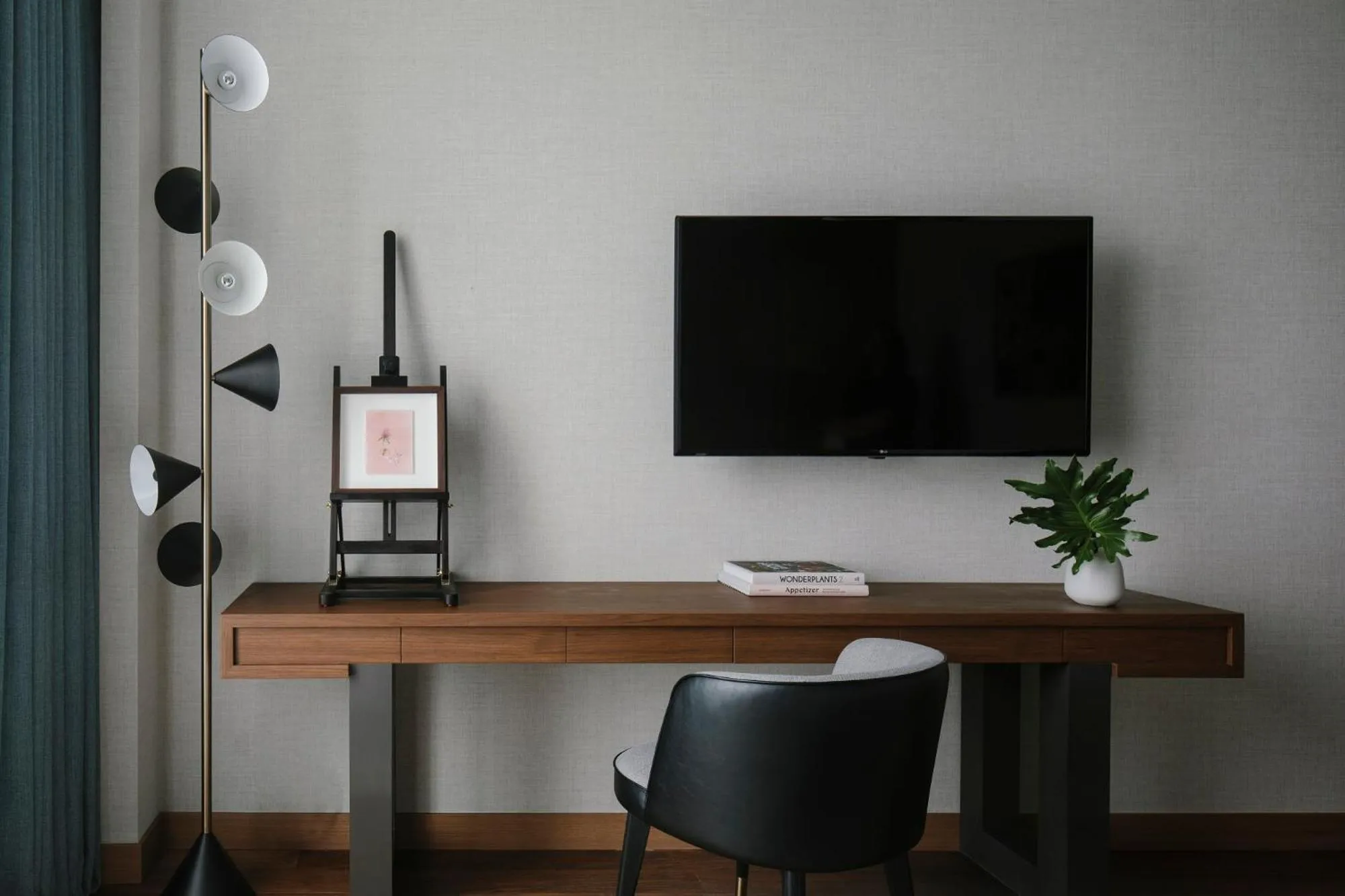 TV and multimedia in Kimpton Maa-Lai Bangkok by IHG