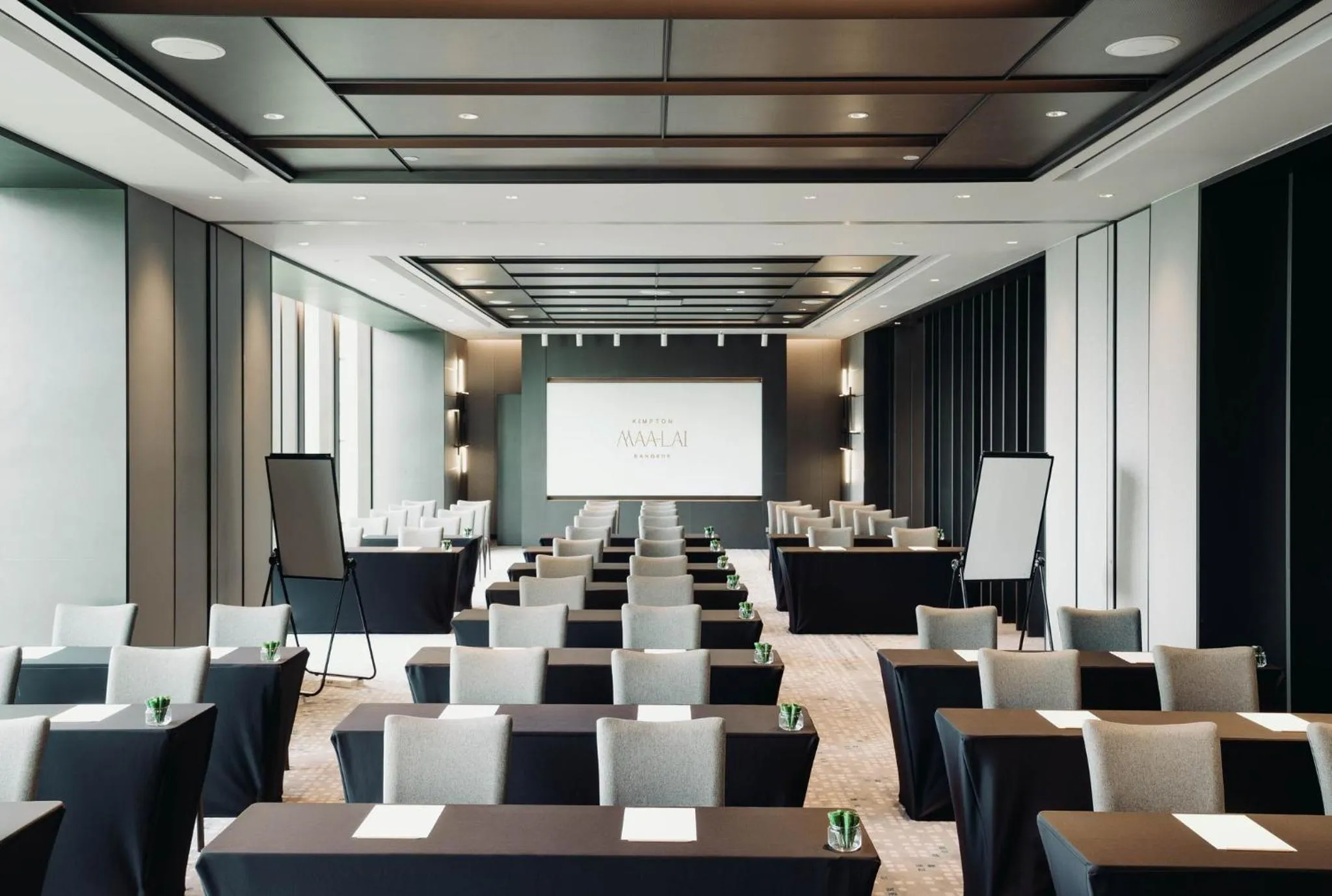 Meeting/conference room in Kimpton Maa-Lai Bangkok by IHG