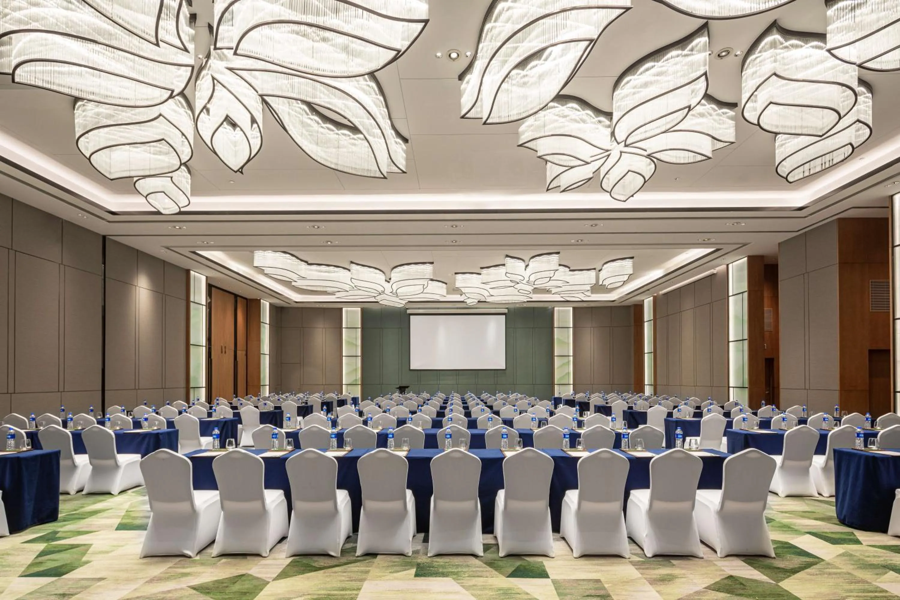Banquet/Function facilities in Holiday Inn Hangzhou Binjiang