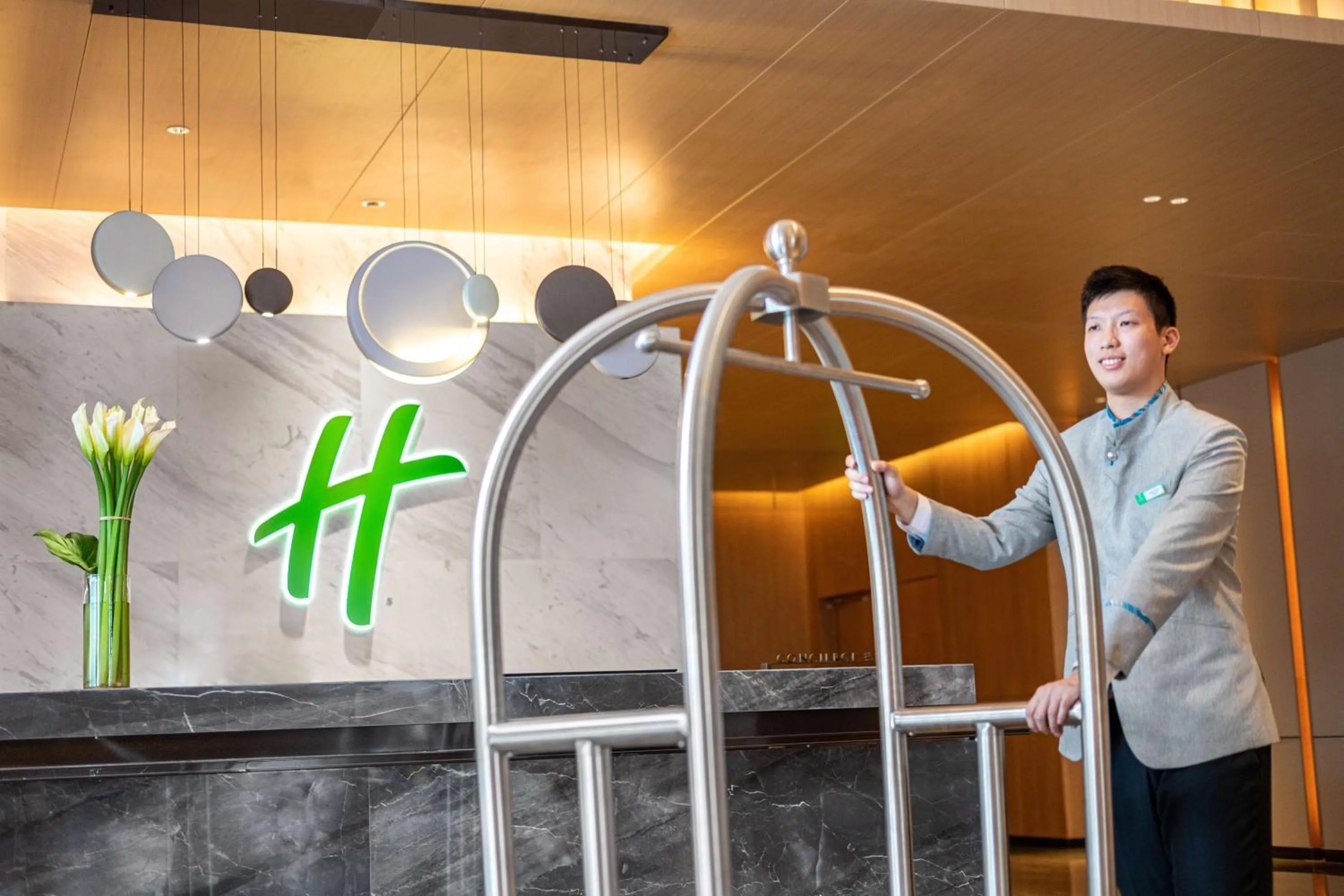Lobby or reception in Holiday Inn Hangzhou Binjiang