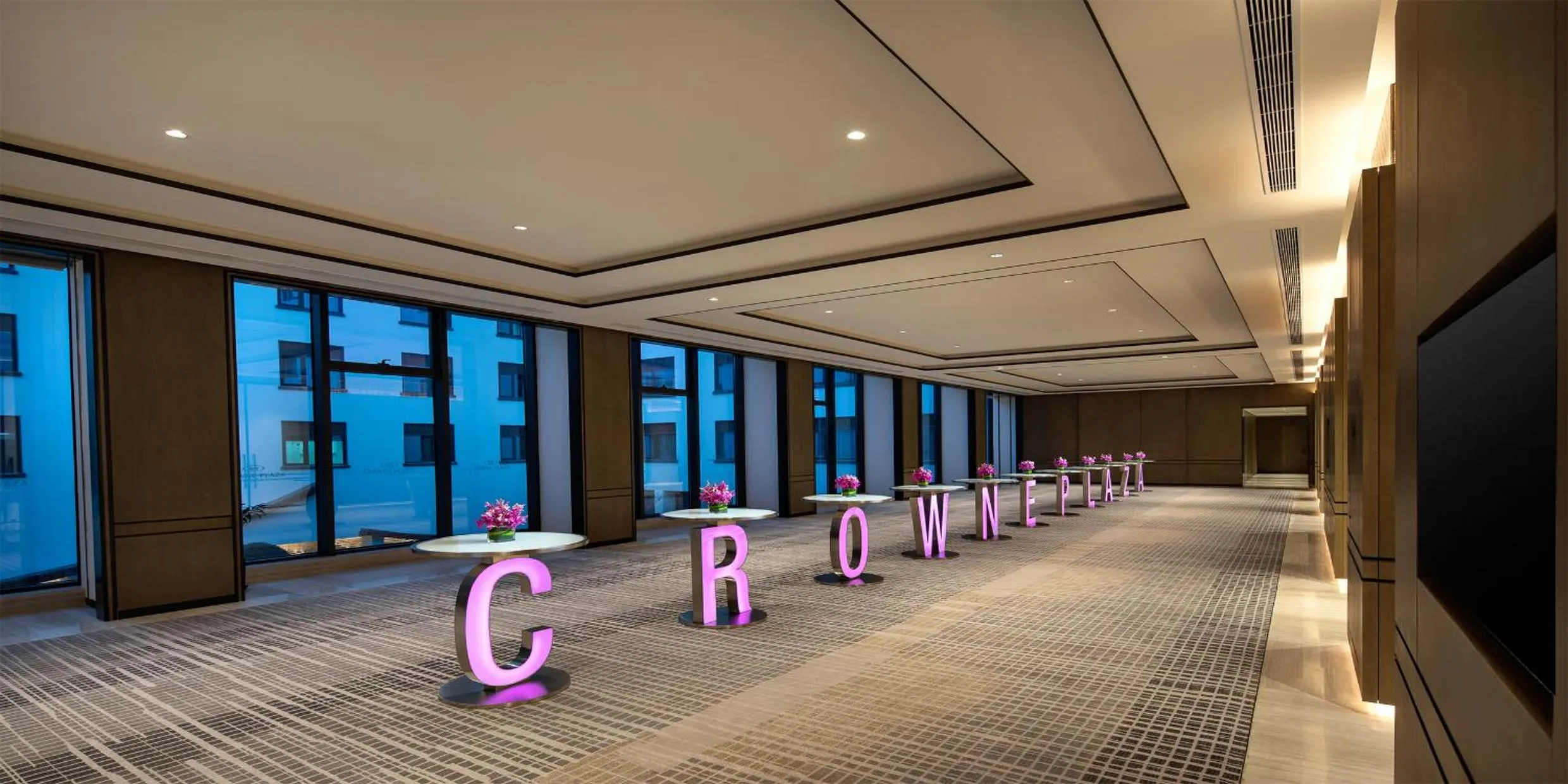 Business facilities in Crowne Plaza Wuzhen by IHG