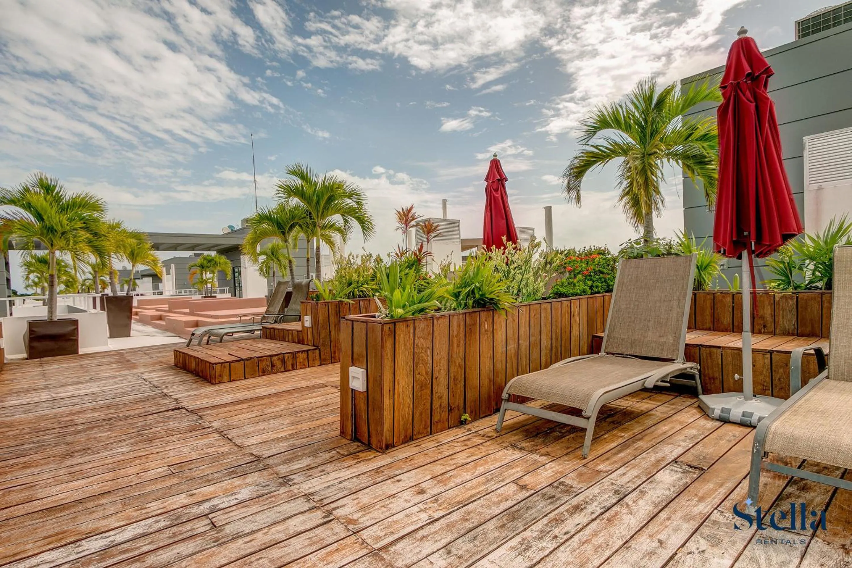 Patio in Golfers' Paradise at Nick Price Residences!