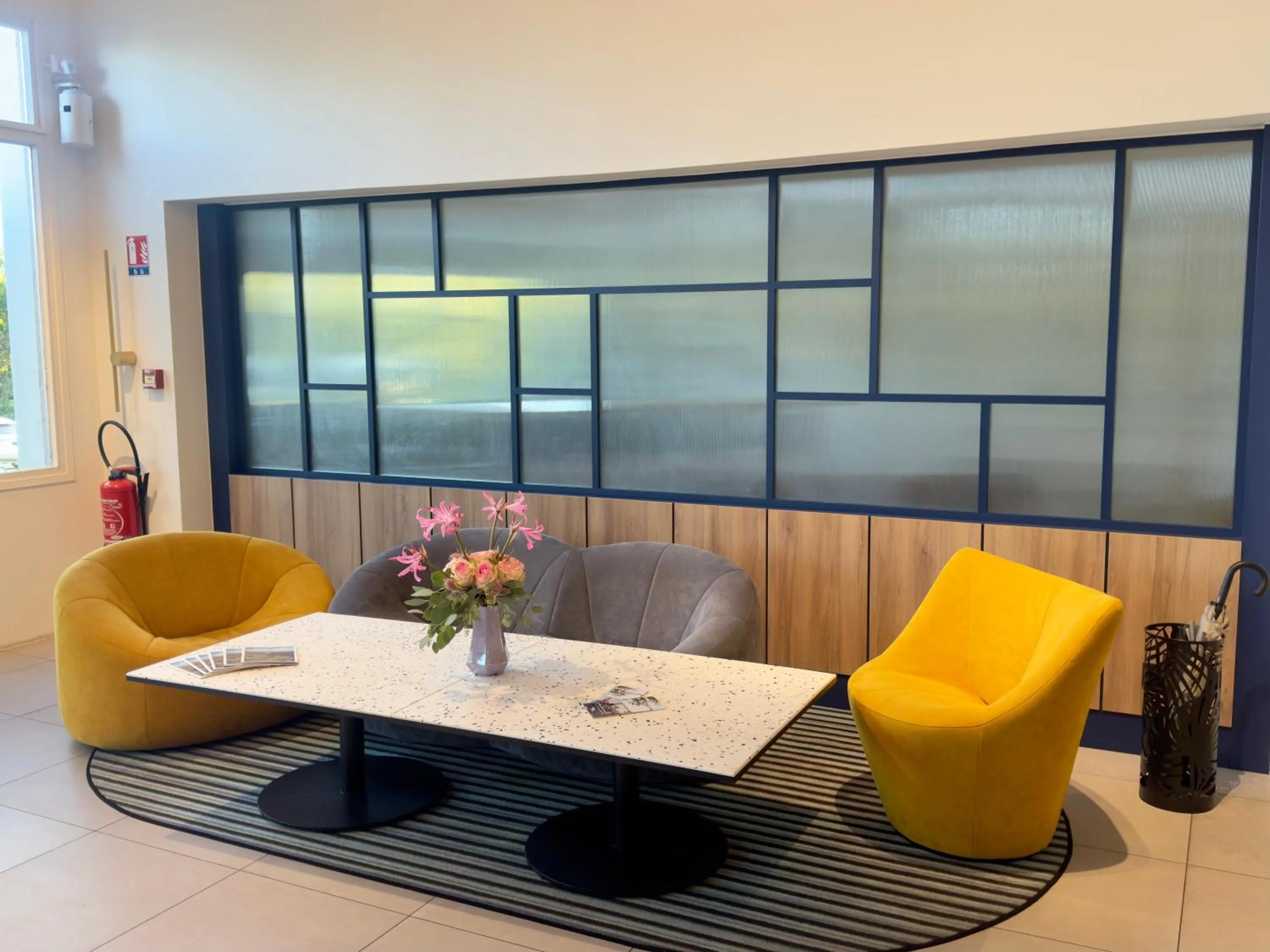 Lobby or reception in Mercure Rouen Val de Reuil