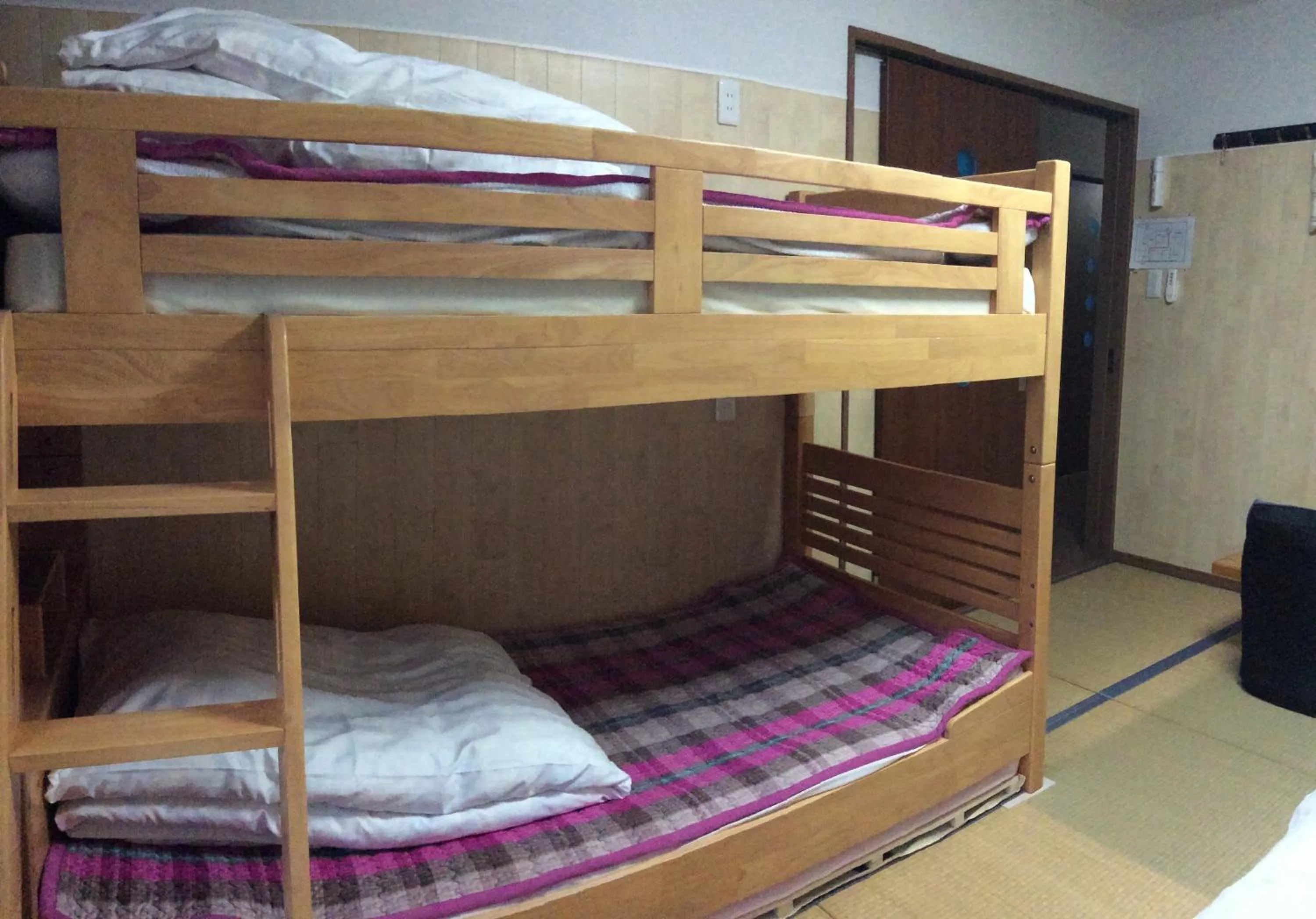 Bed in Kamikatsura House