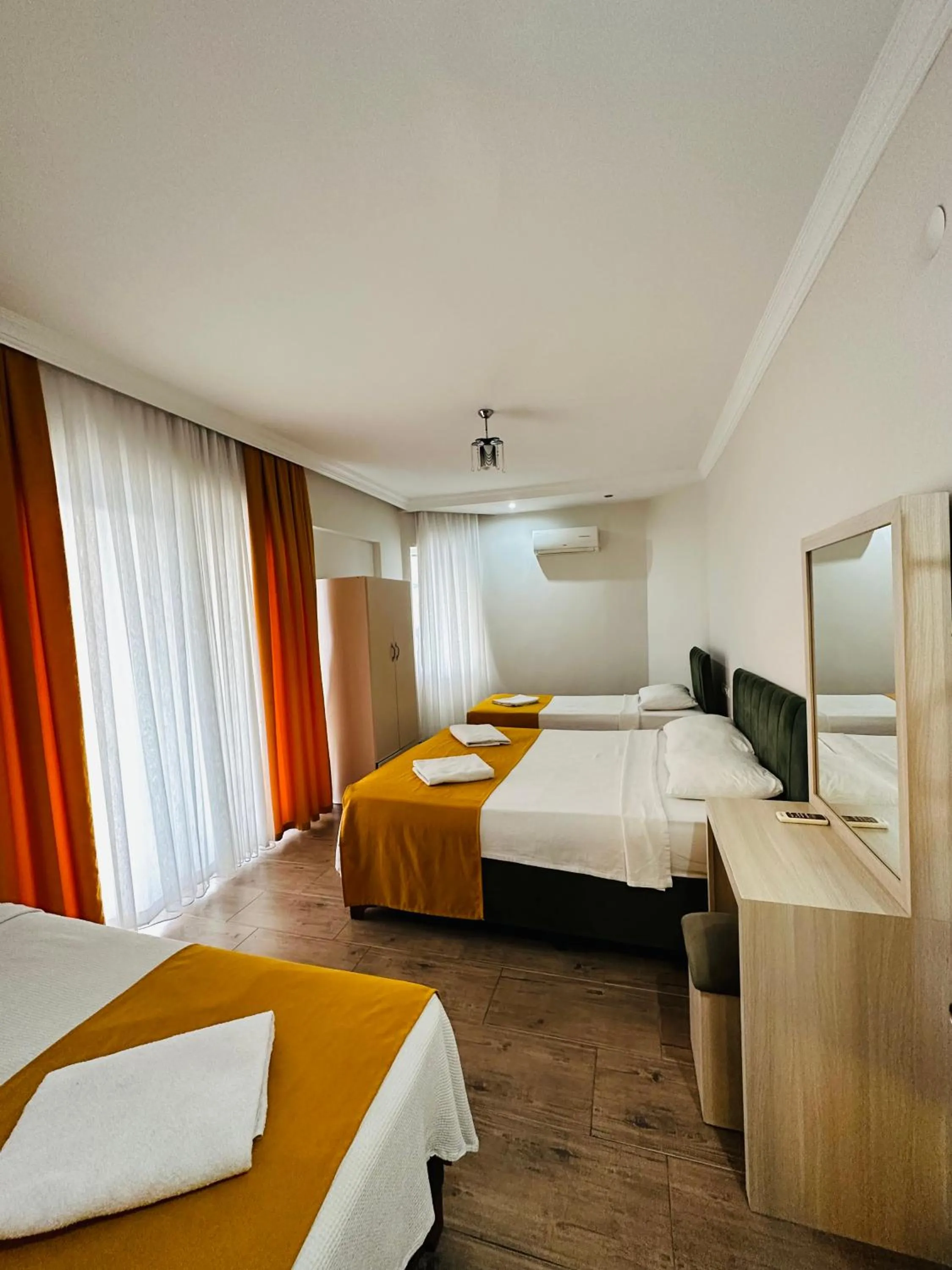 Bedroom, Bed in Alanya Queen Apart Otel