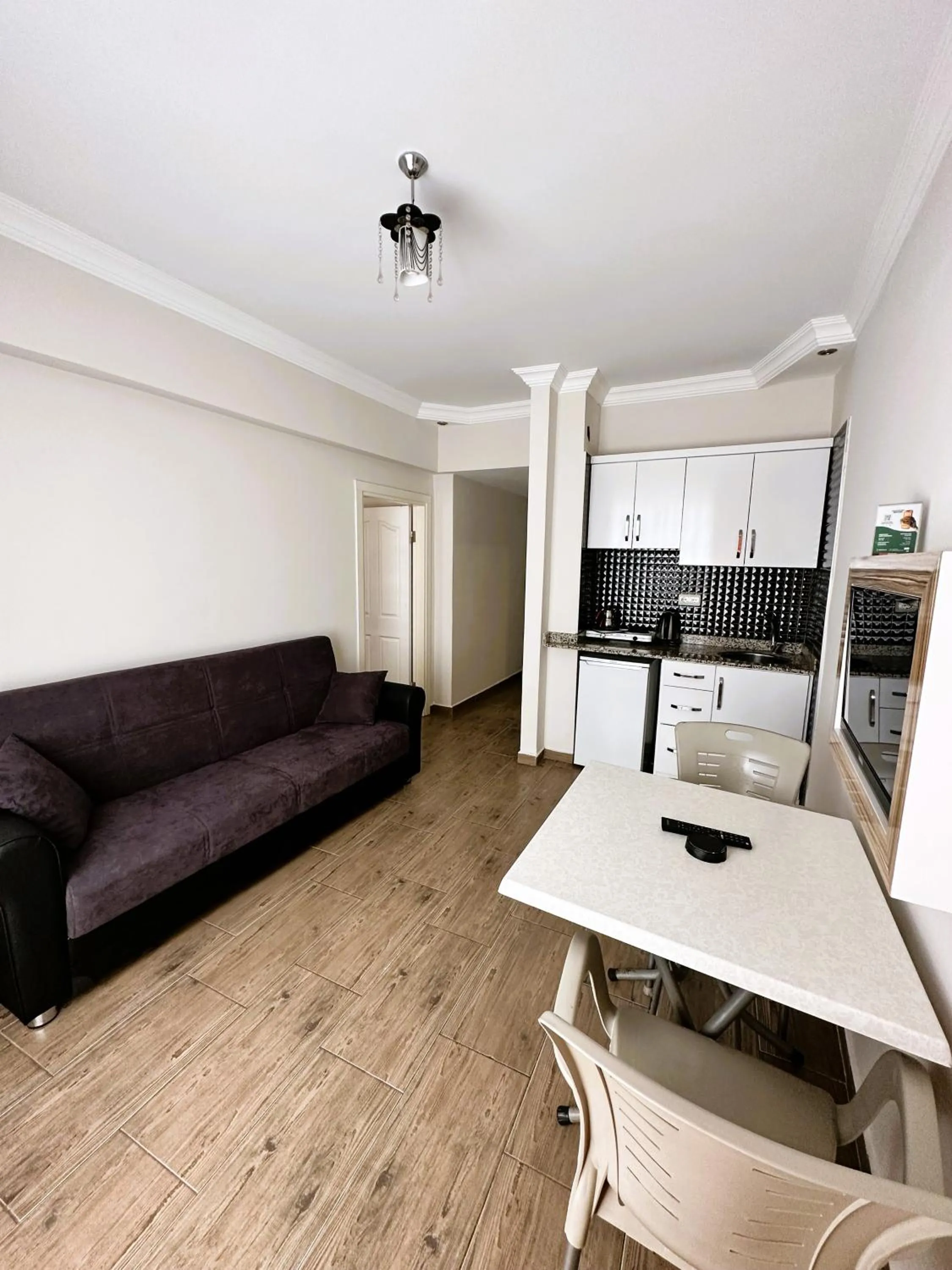 Kitchen or kitchenette in Alanya Queen Apart Otel