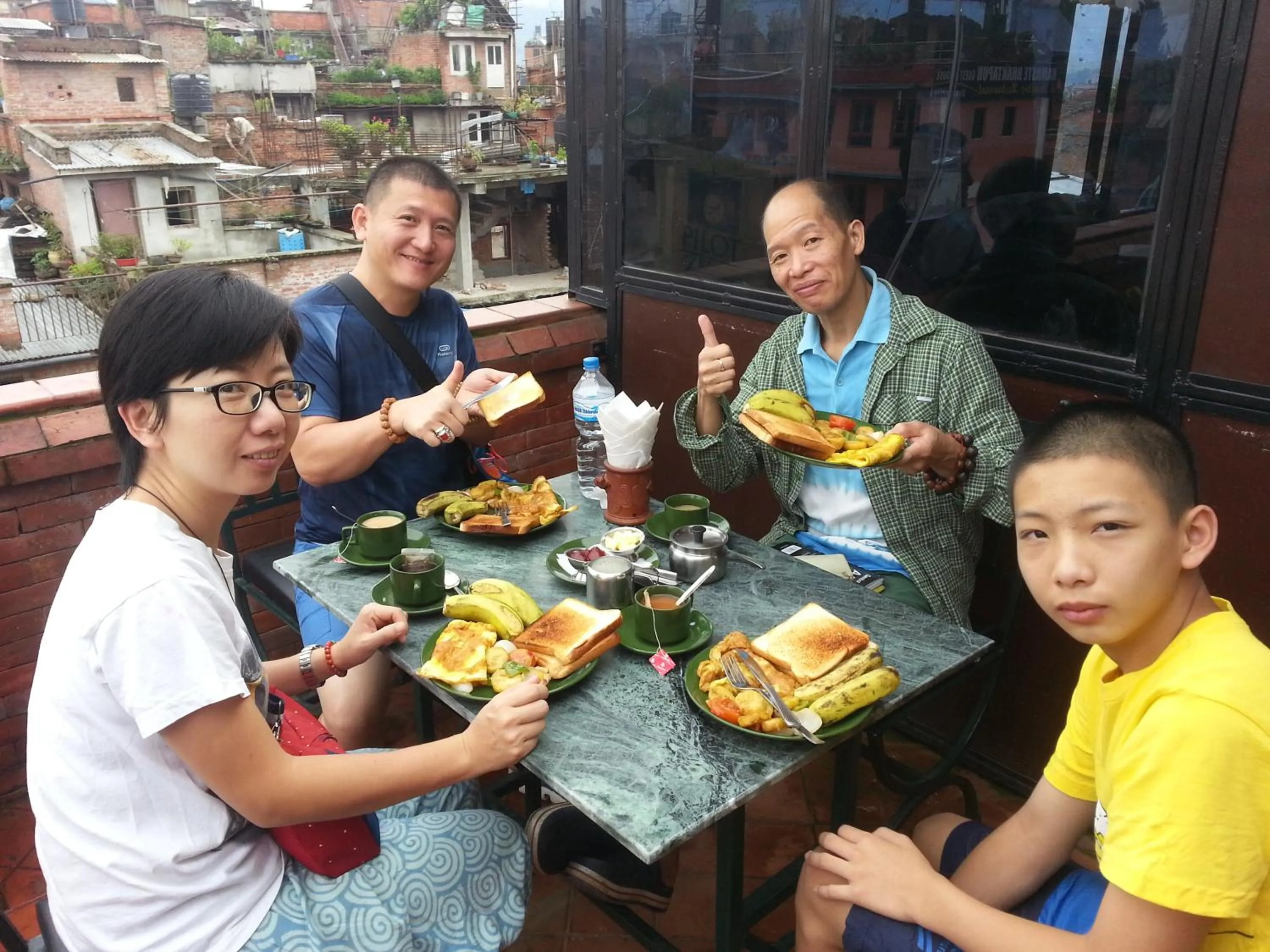 Balcony/Terrace in Sunny Guest House and Cafe