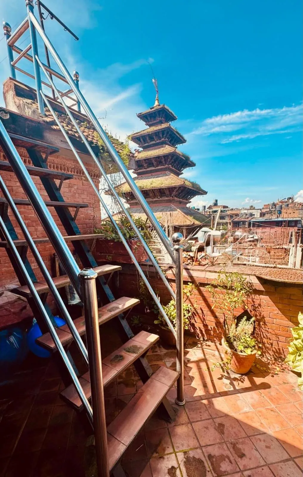 Balcony/Terrace in Sunny Guest House and Cafe